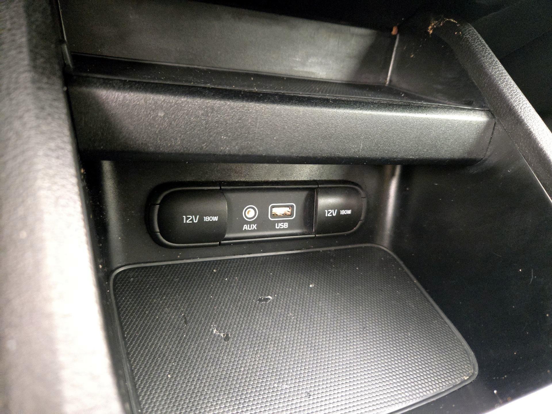 Thumbnail: 2021 Kia Forte - 18