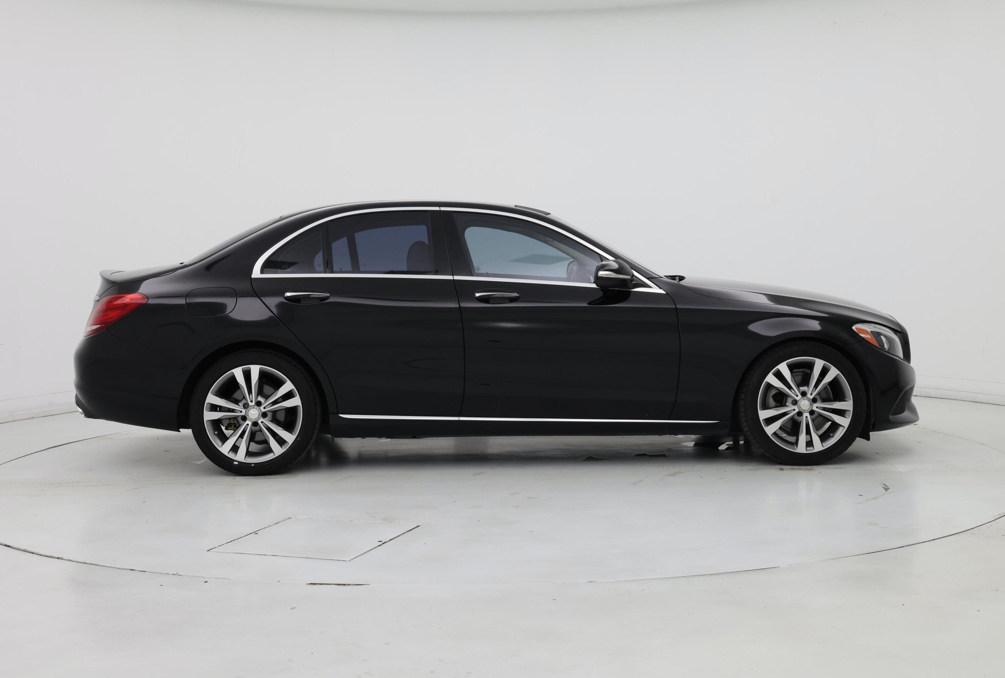 Thumbnail: 2015 Mercedes-Benz C-Class - 7