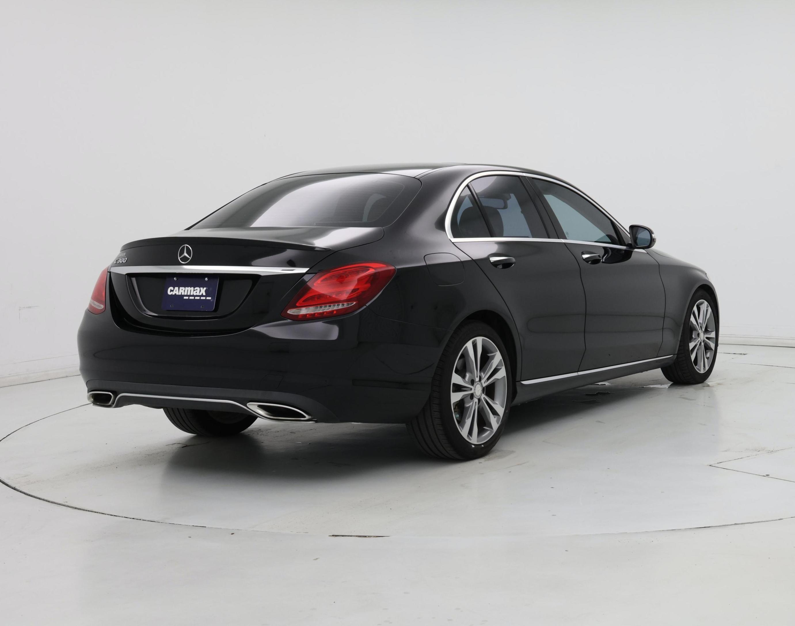 Thumbnail: 2015 Mercedes-Benz C-Class - 8