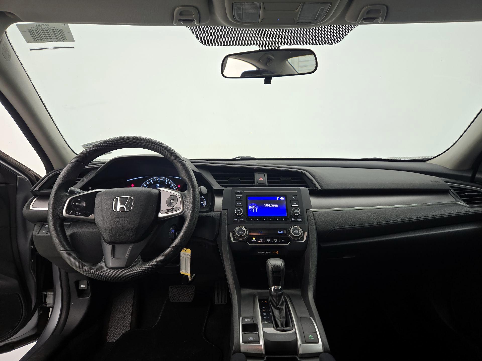 Thumbnail: 2016 Honda Civic - 9