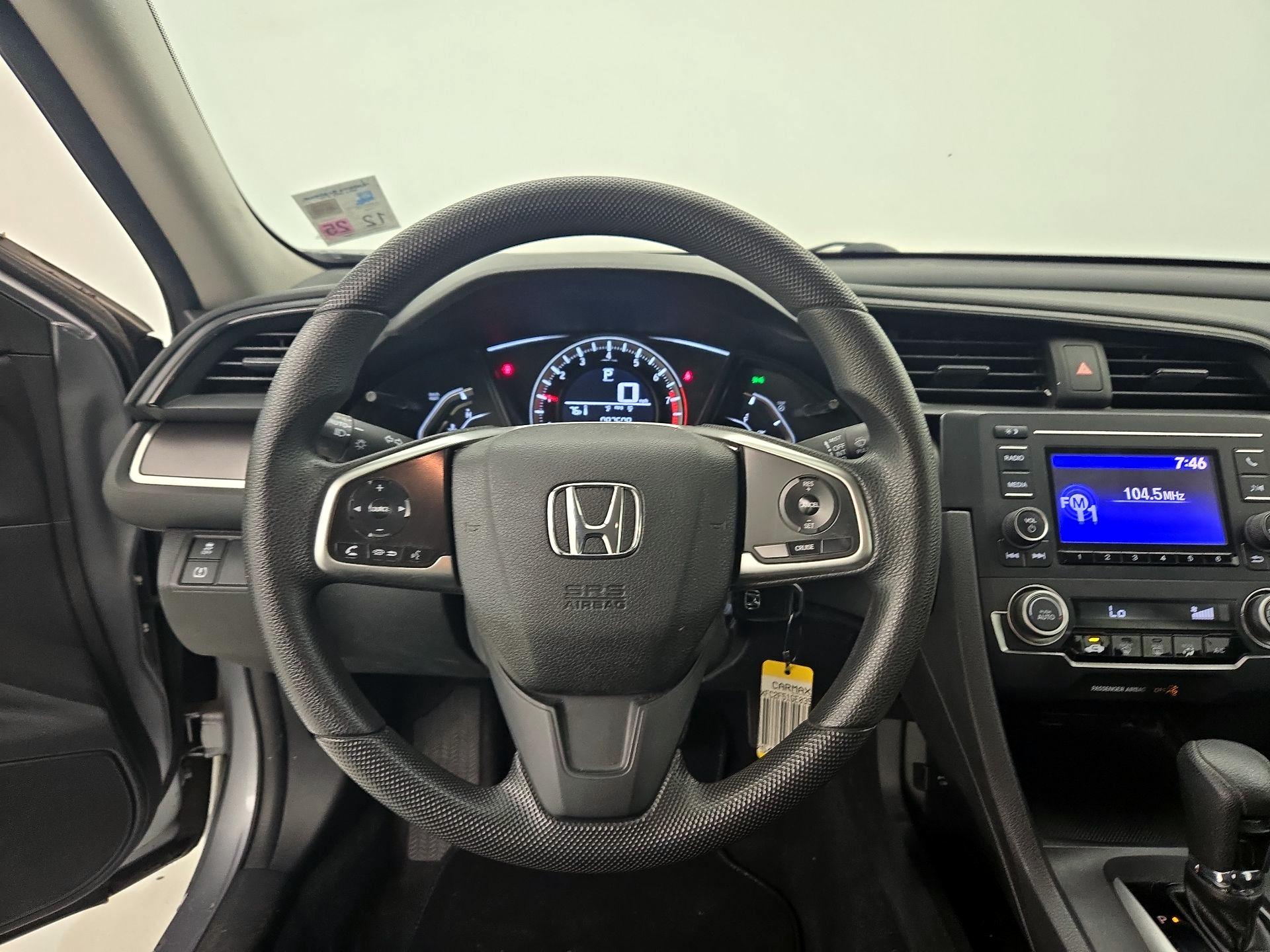 Thumbnail: 2016 Honda Civic - 10