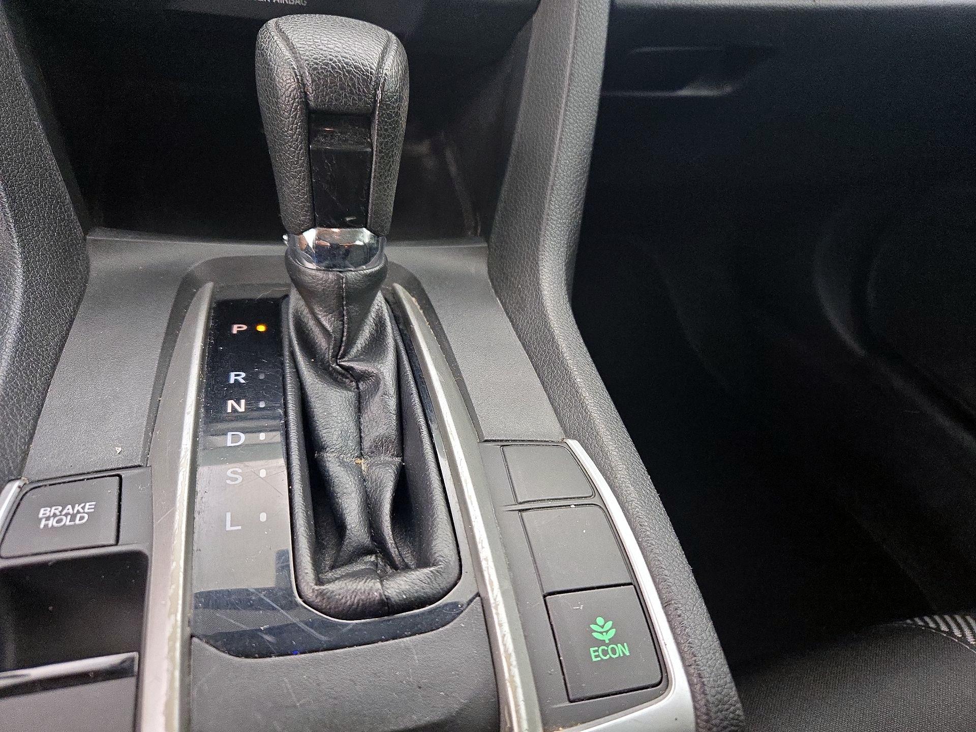 Thumbnail: 2016 Honda Civic - 17