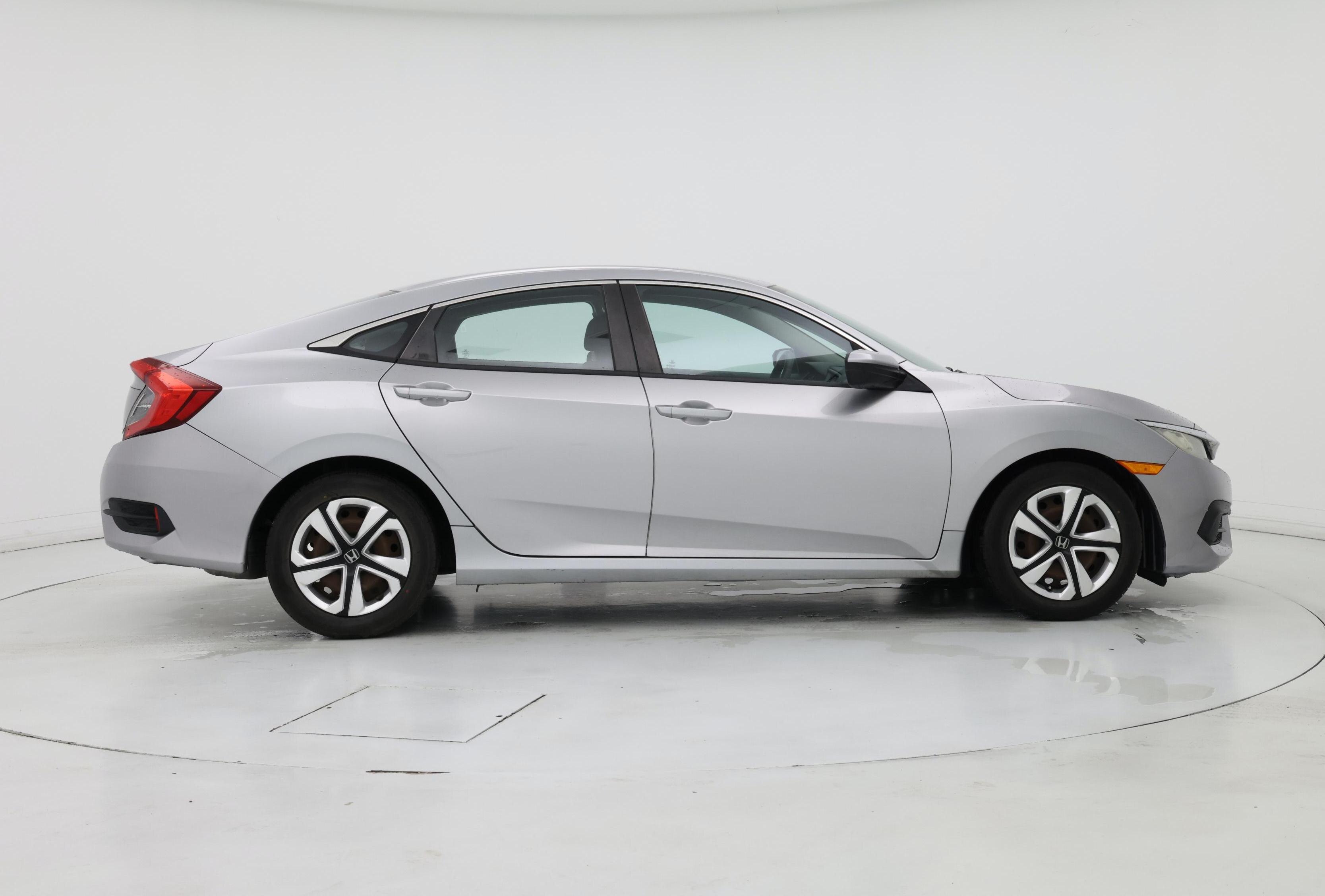 Thumbnail: 2016 Honda Civic - 7