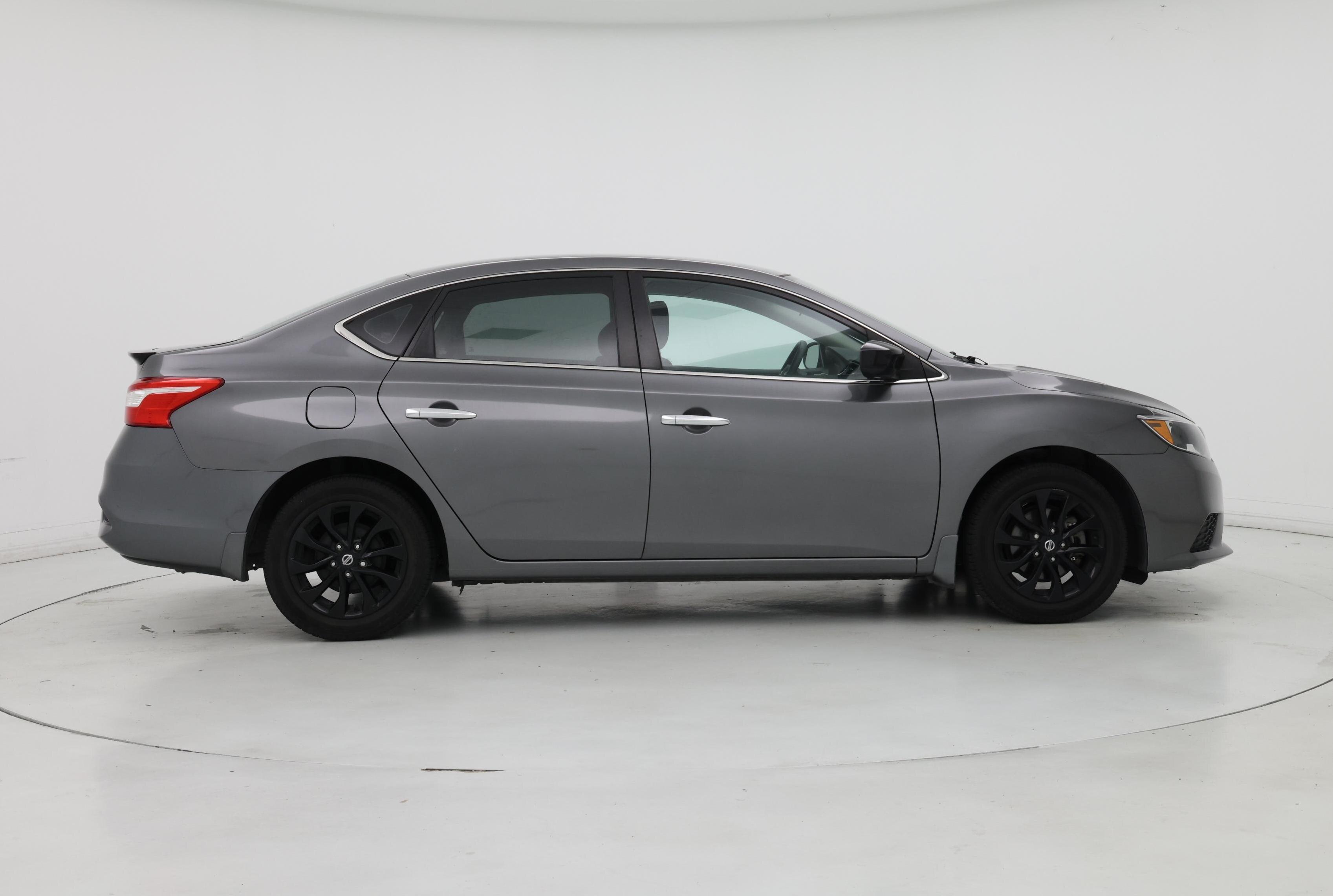 Thumbnail: 2018 Nissan Sentra - 7