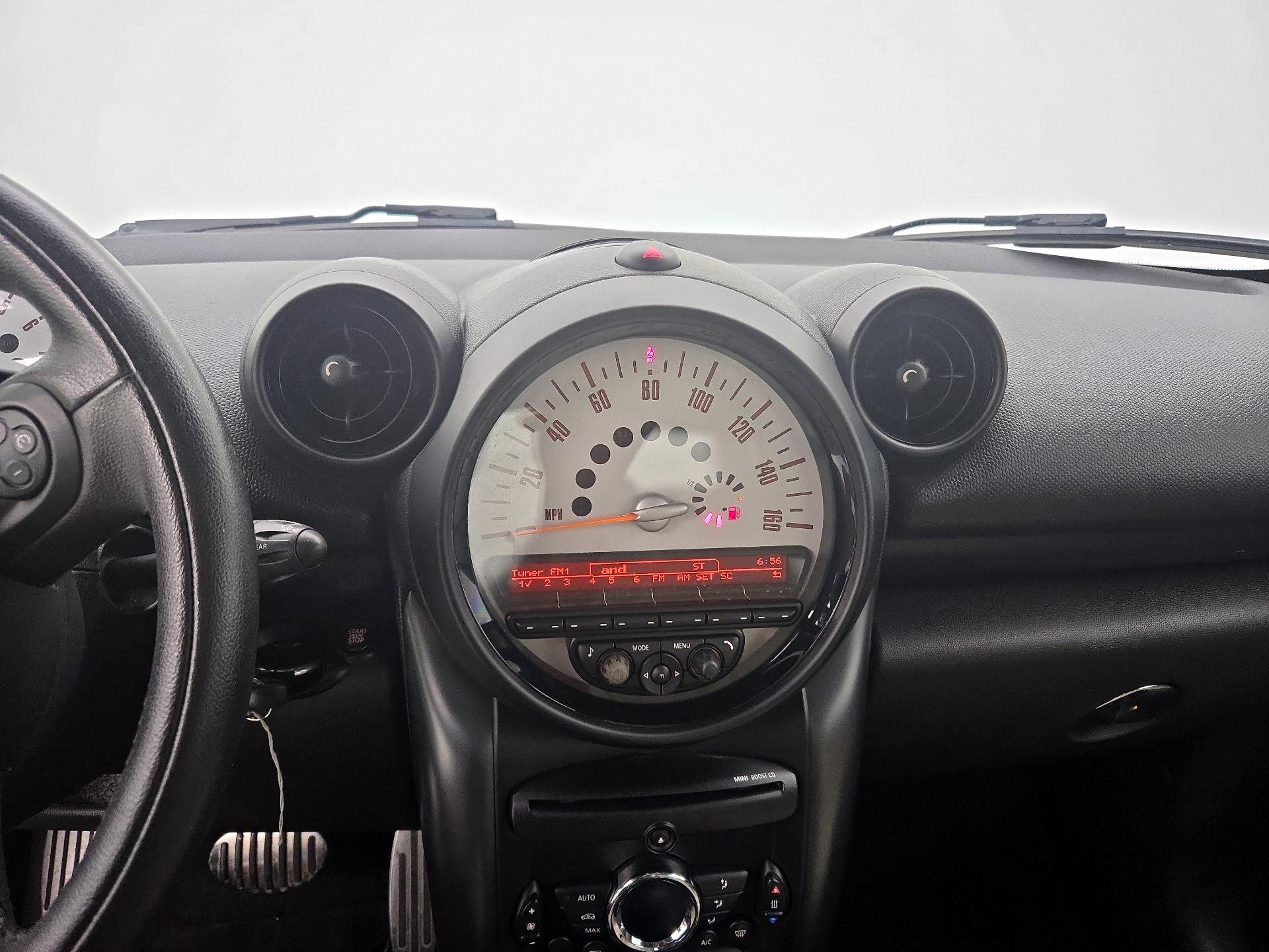 Thumbnail: 2014 MINI Cooper Countryman - 13