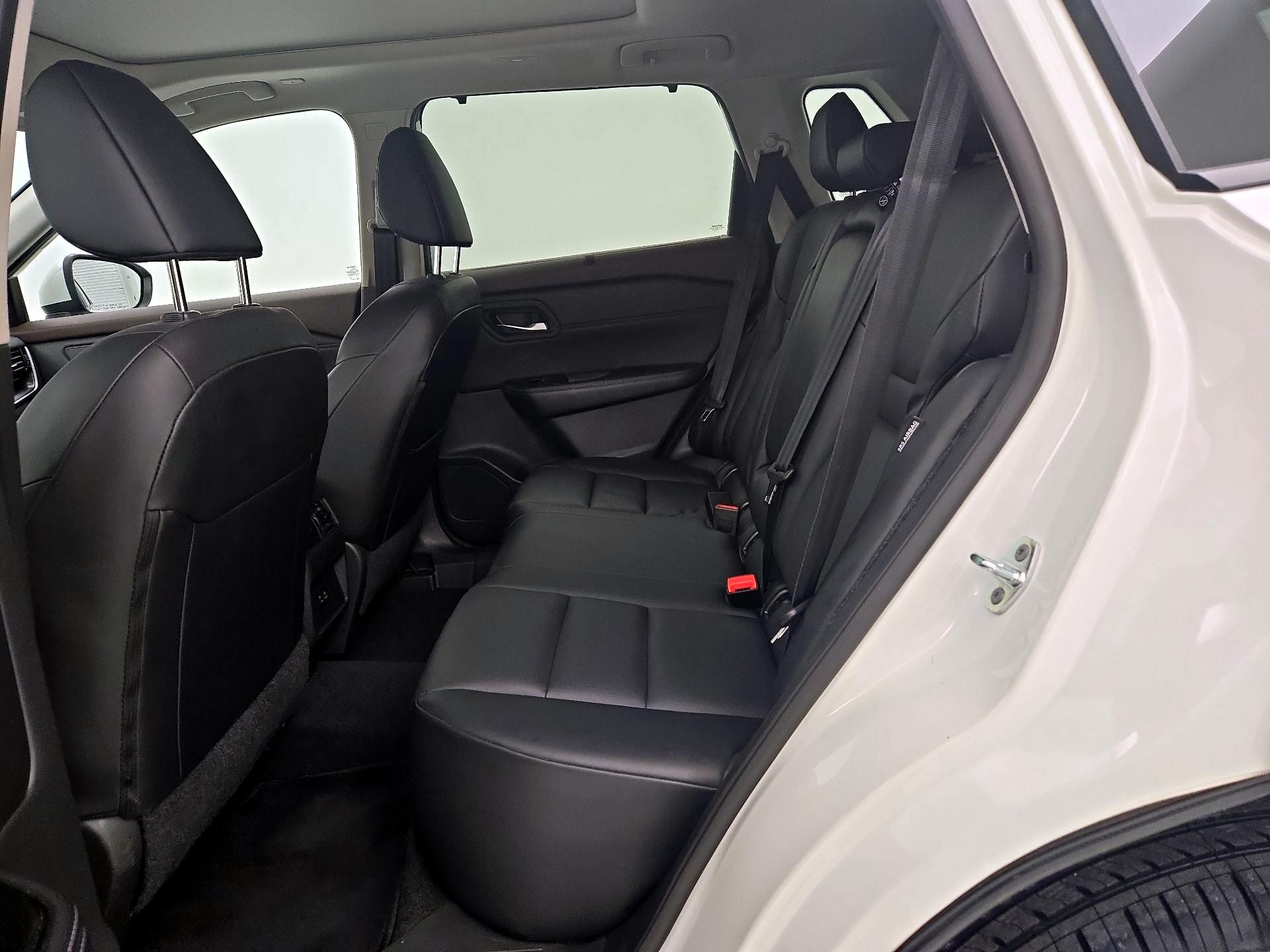Thumbnail: 2023 Nissan Rogue - 20