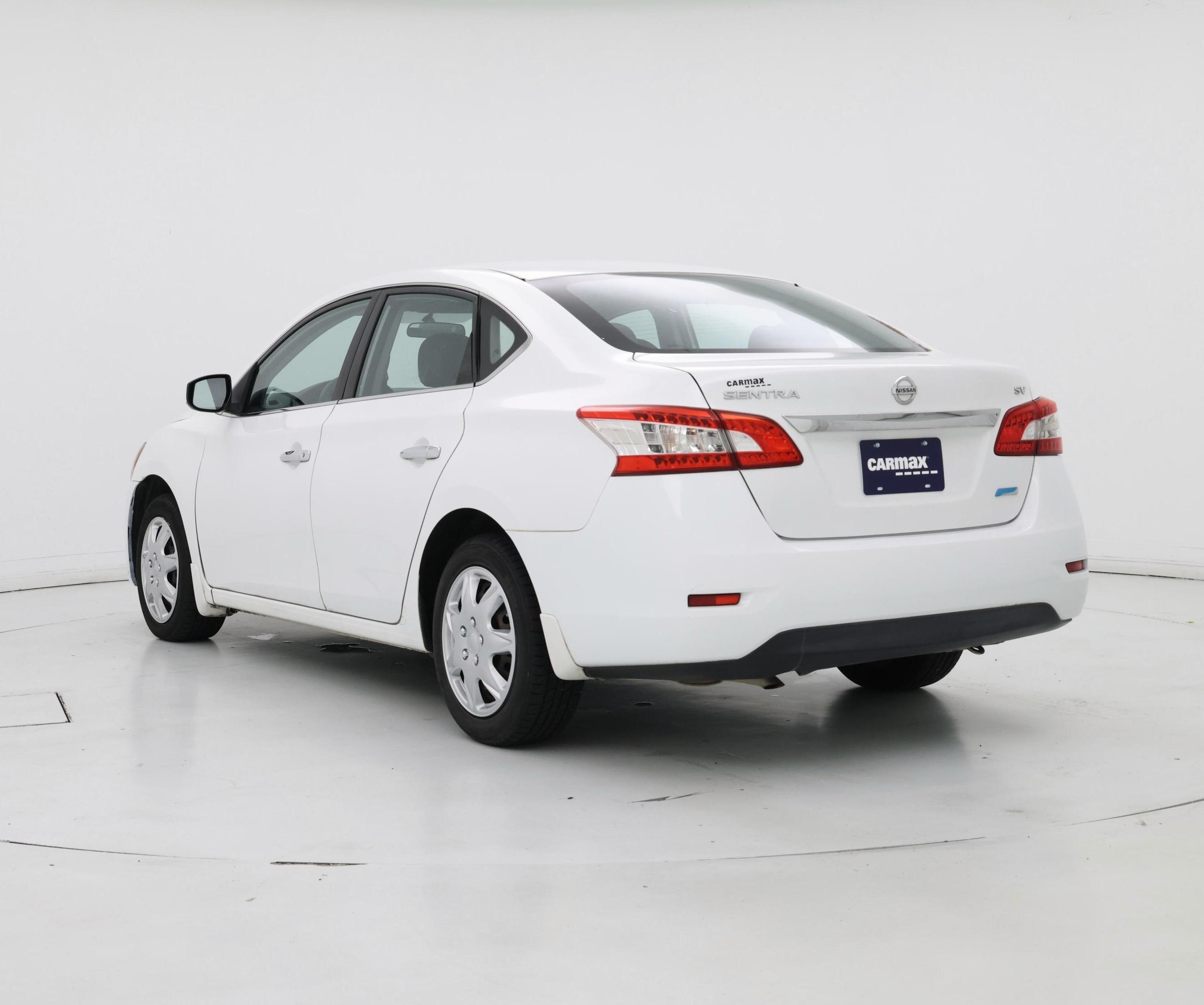 Thumbnail: 2014 Nissan Sentra - 2