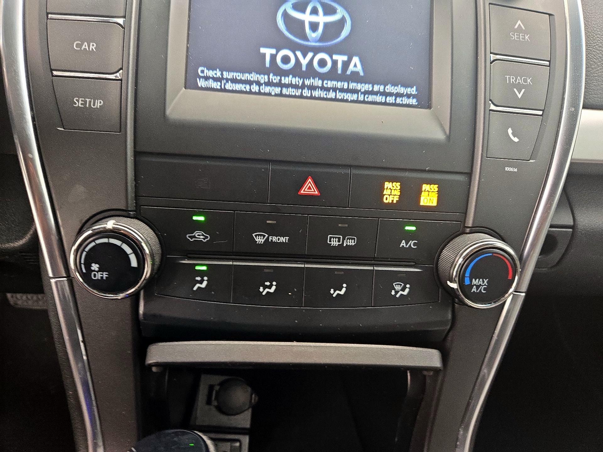Thumbnail: 2017 Toyota Camry - 16