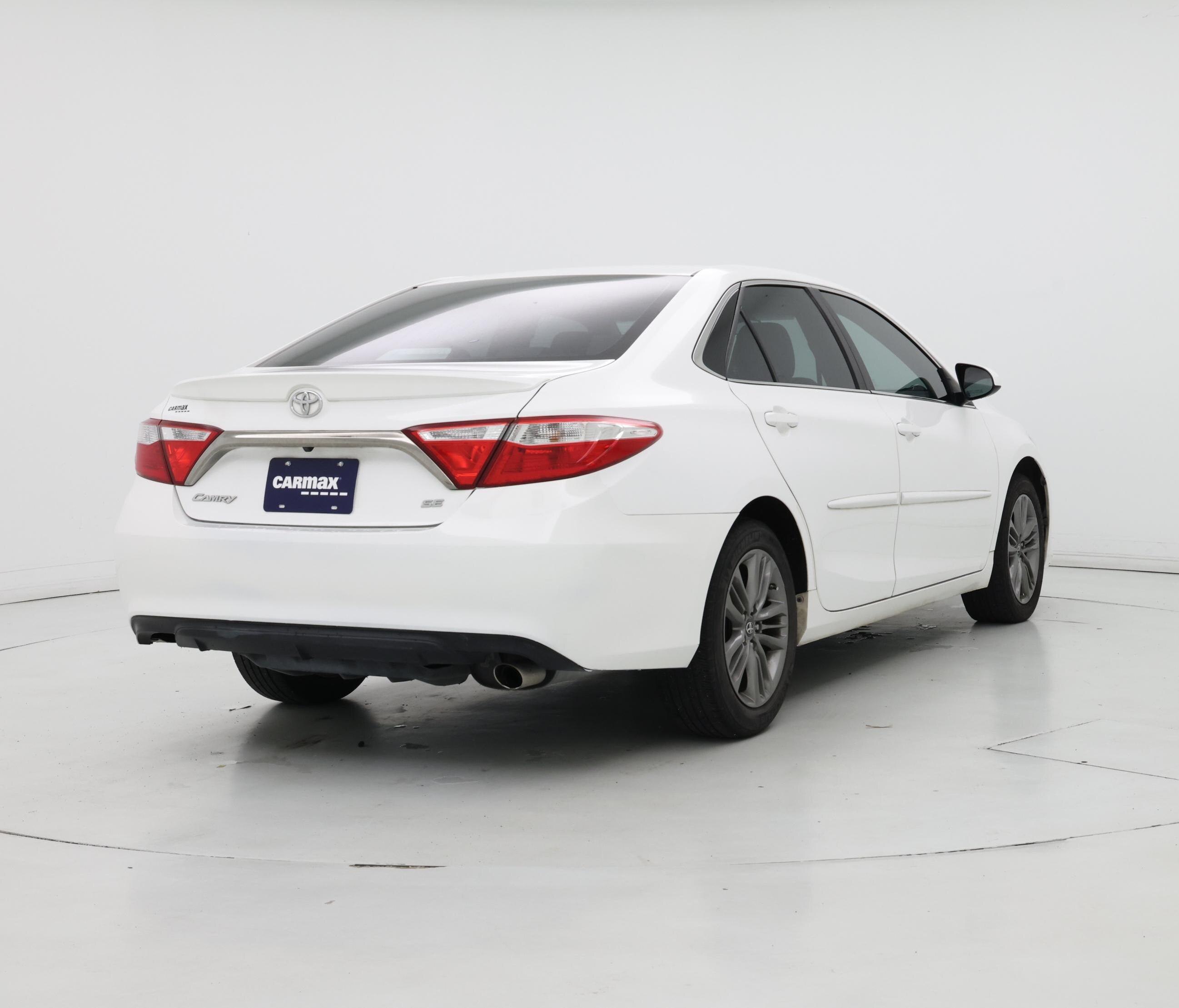 Thumbnail: 2017 Toyota Camry - 8