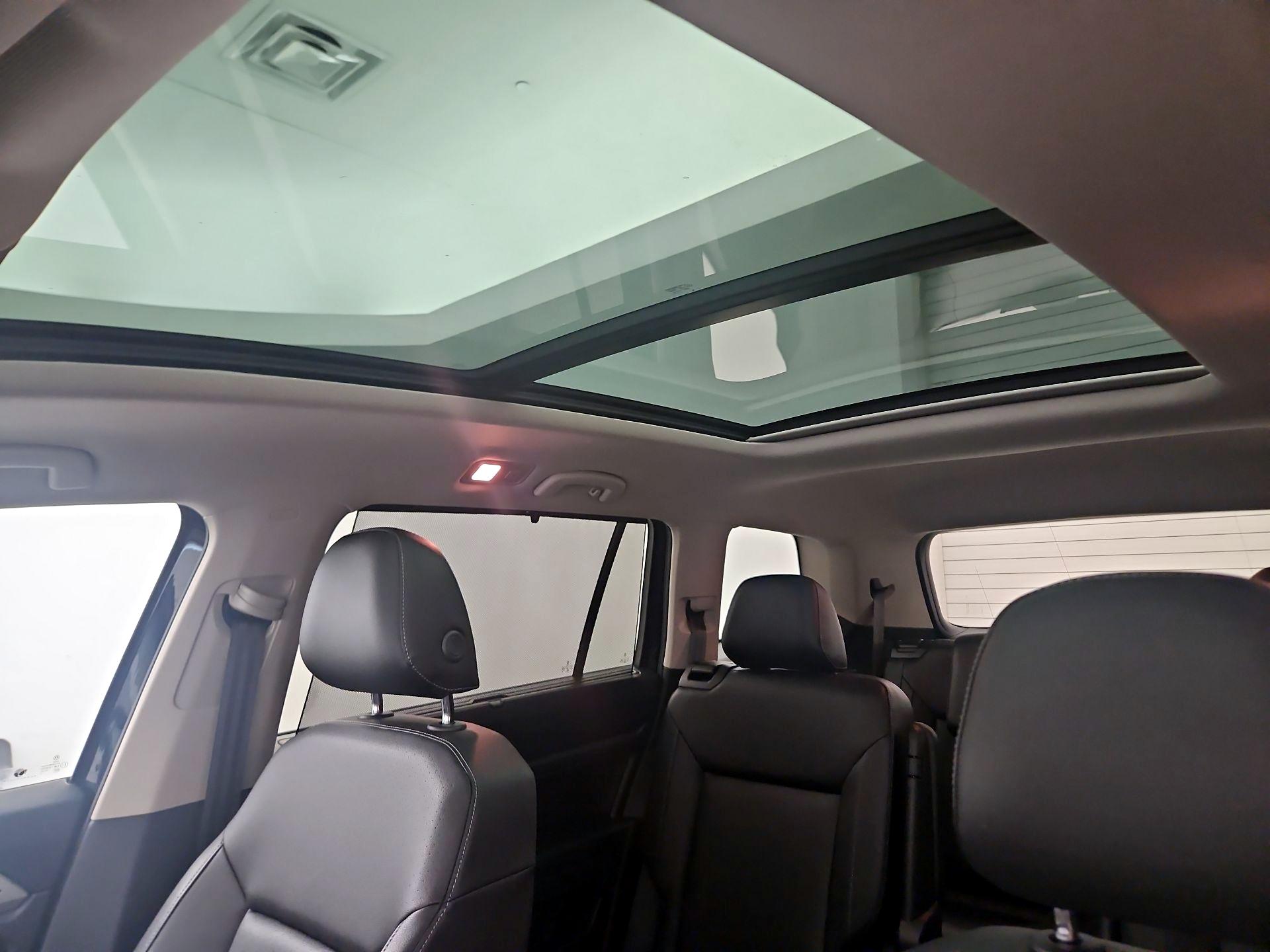 Thumbnail: 2019 Volkswagen Atlas - 20