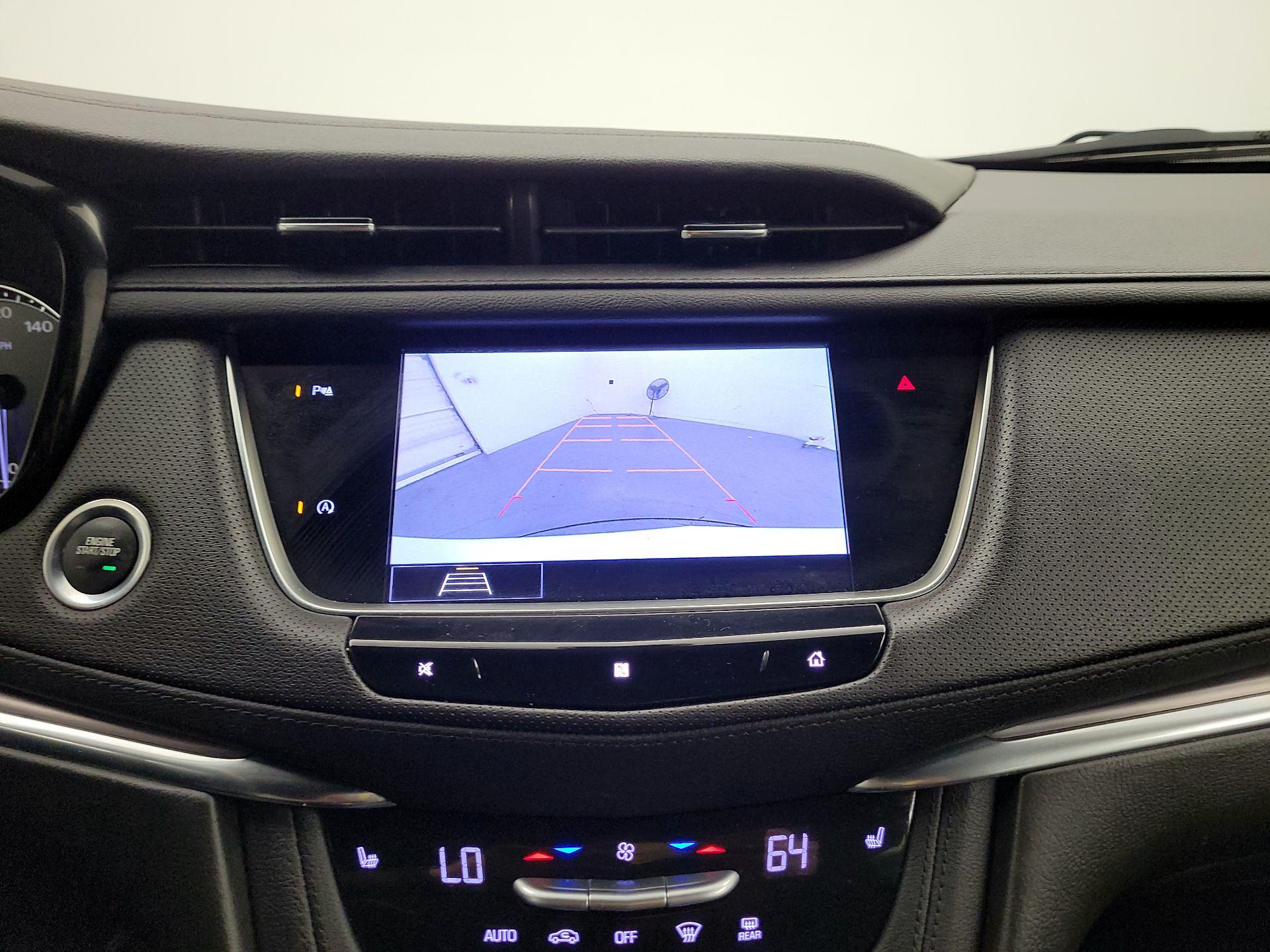 Thumbnail: 2020 Cadillac XT5 - 14