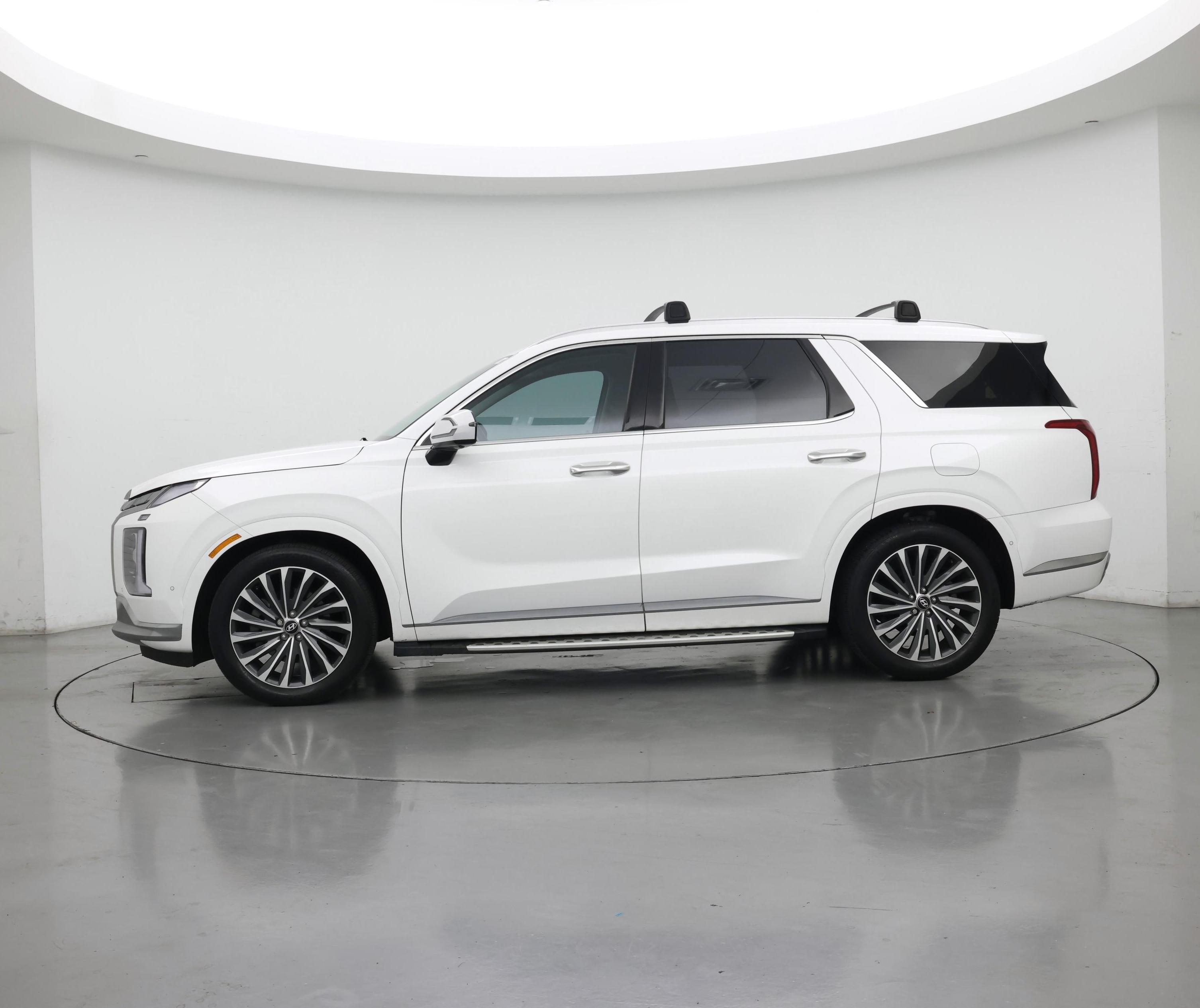 Thumbnail: 2023 Hyundai Palisade - 3