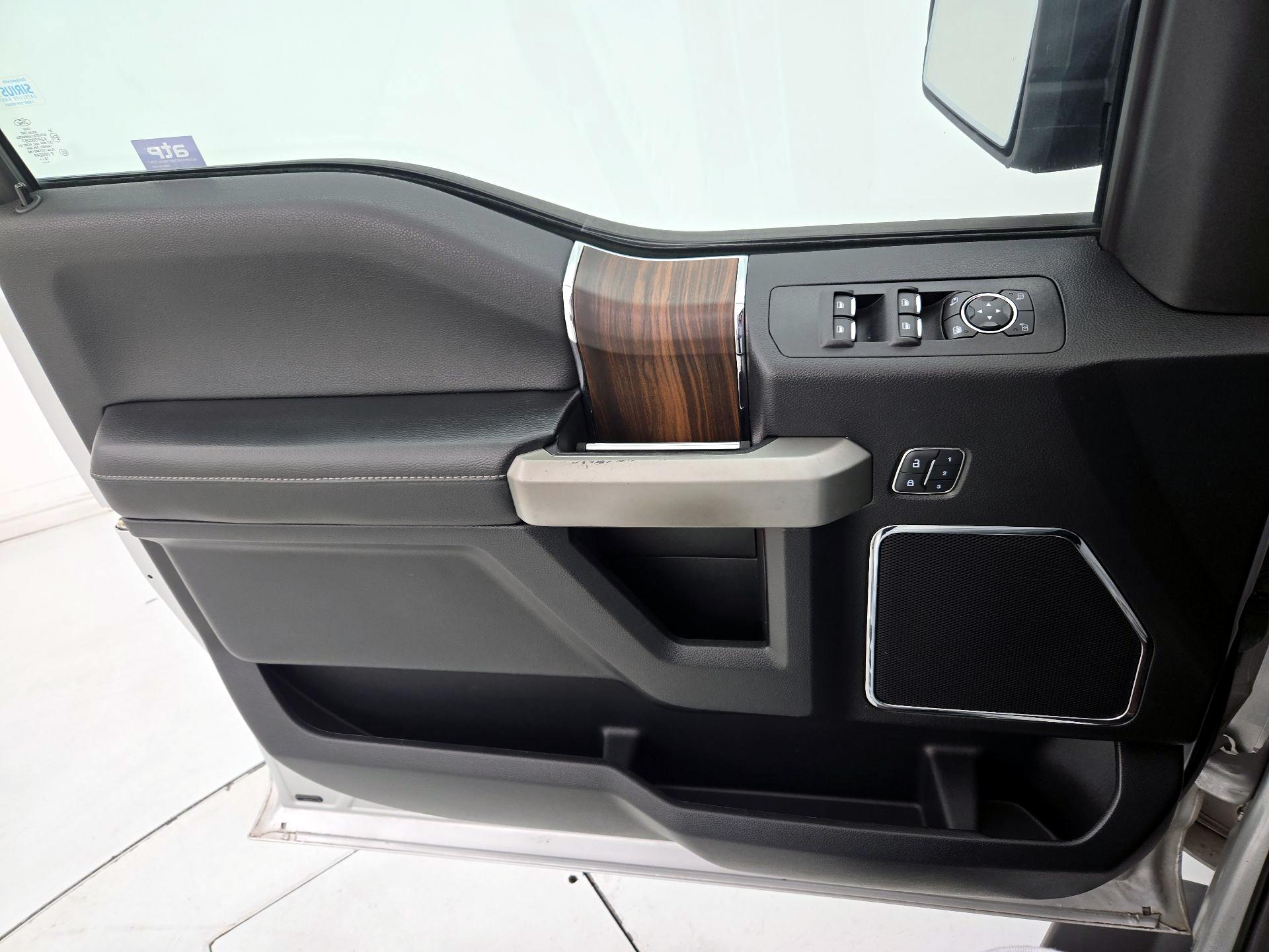 Thumbnail: 2017 Ford F-150 - 12