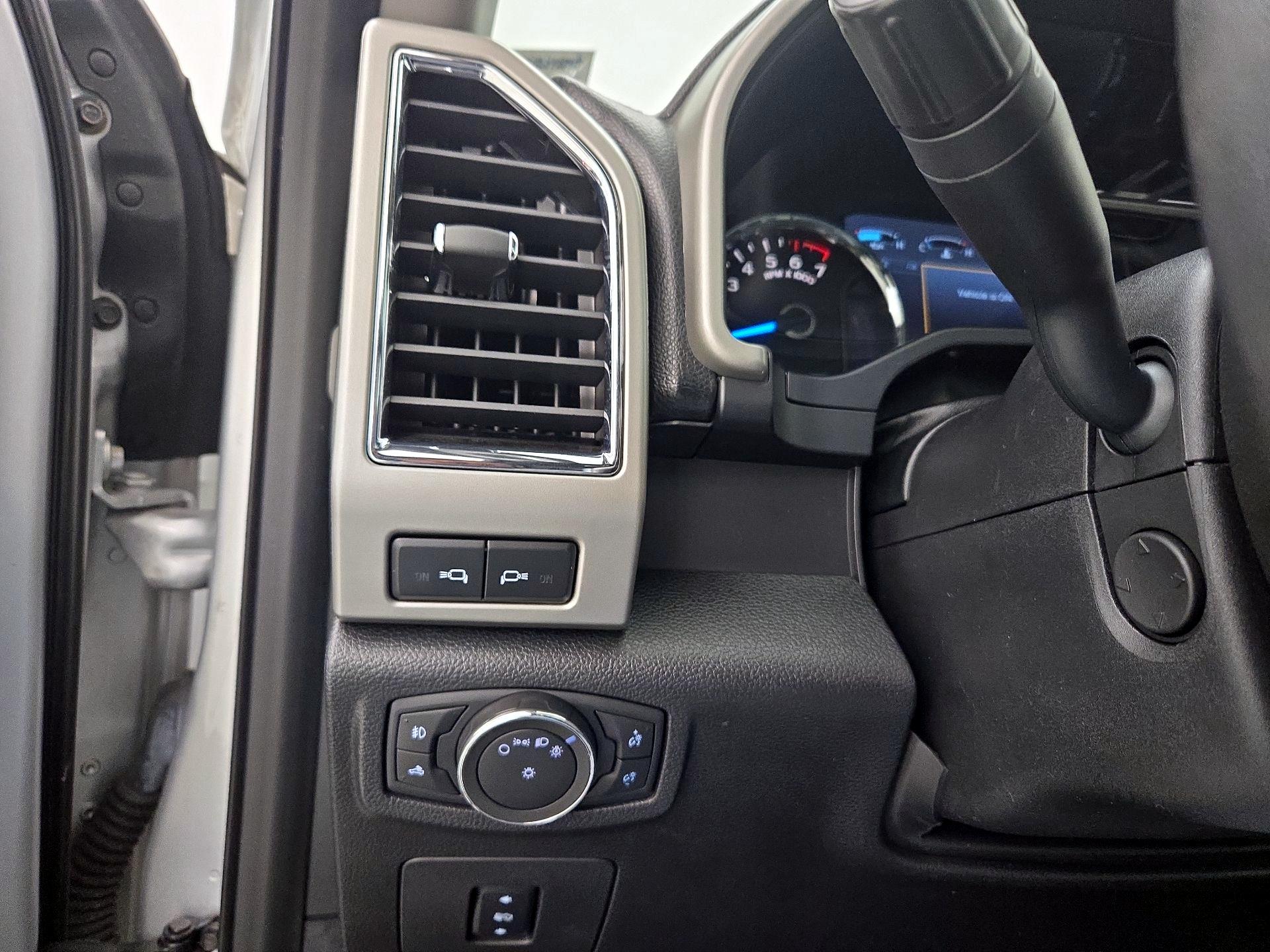 Thumbnail: 2017 Ford F-150 - 13