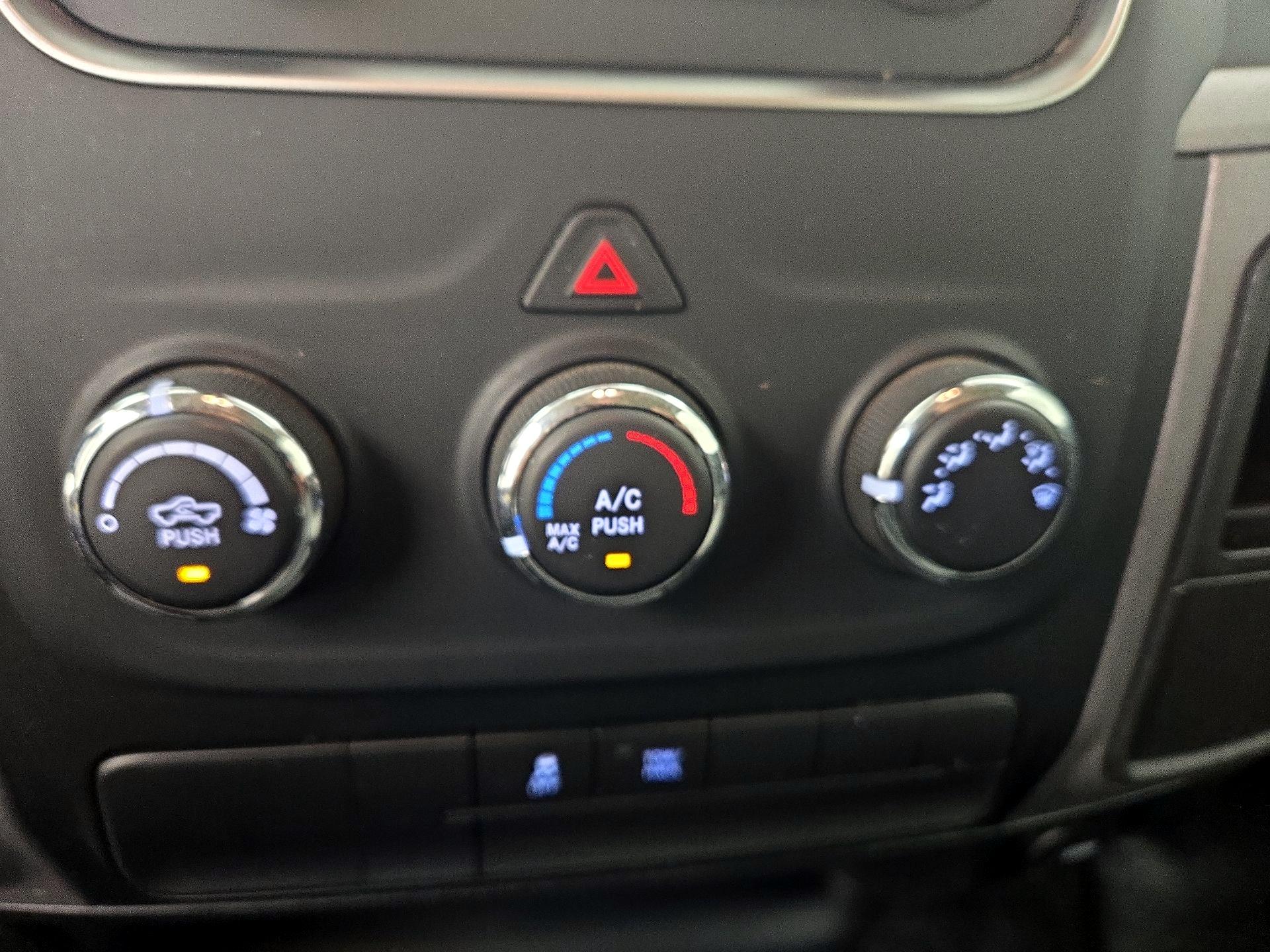 Thumbnail: 2021 RAM 1500 Classic - 16