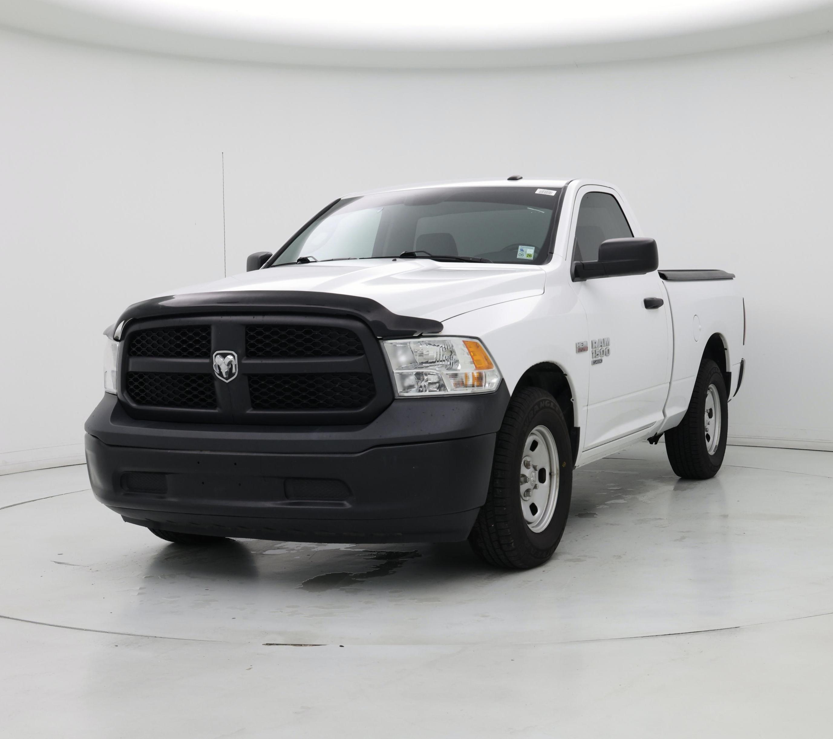 Thumbnail: 2021 RAM 1500 Classic - 4