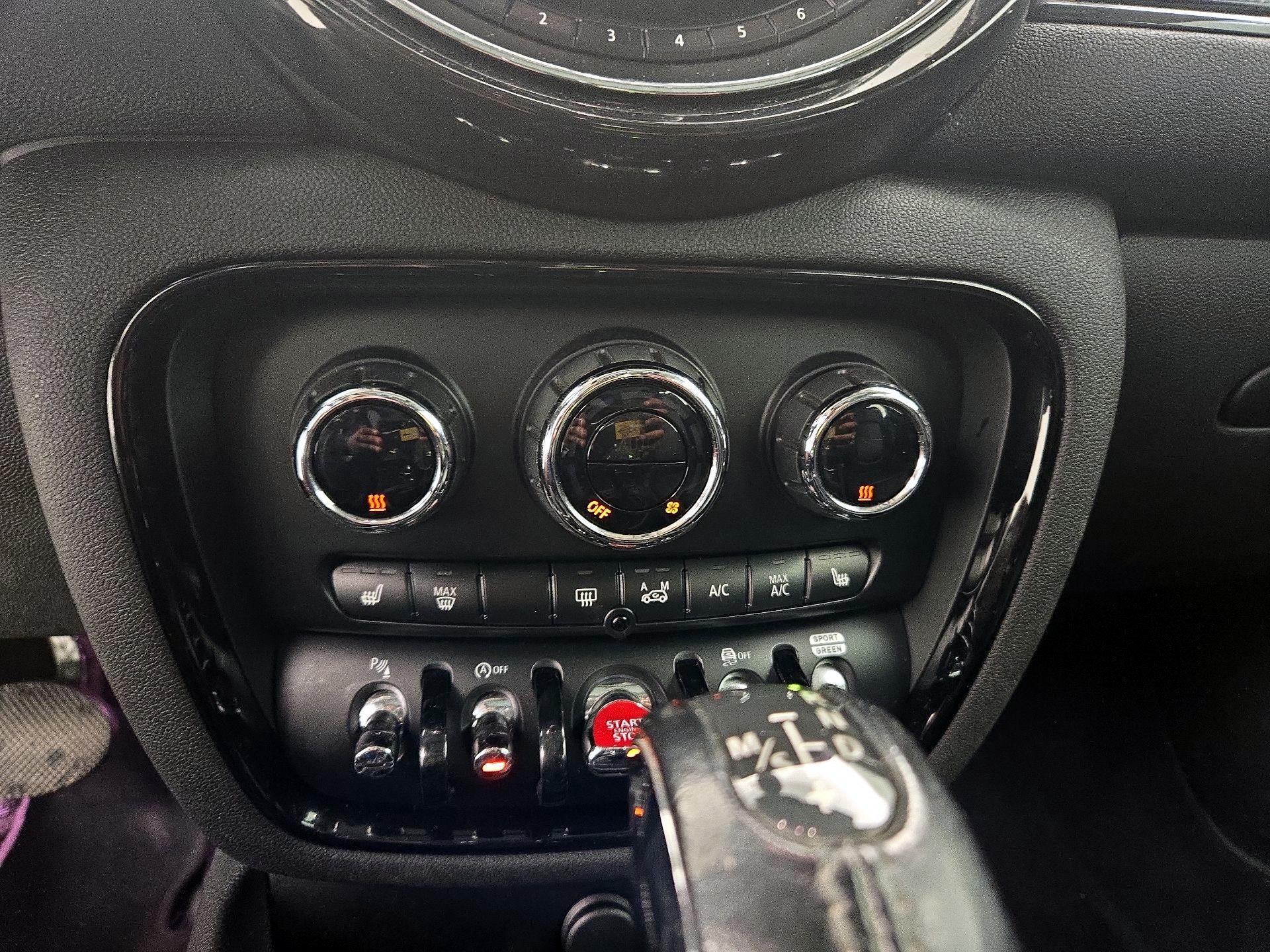 Thumbnail: 2018 MINI Cooper Clubman - 16