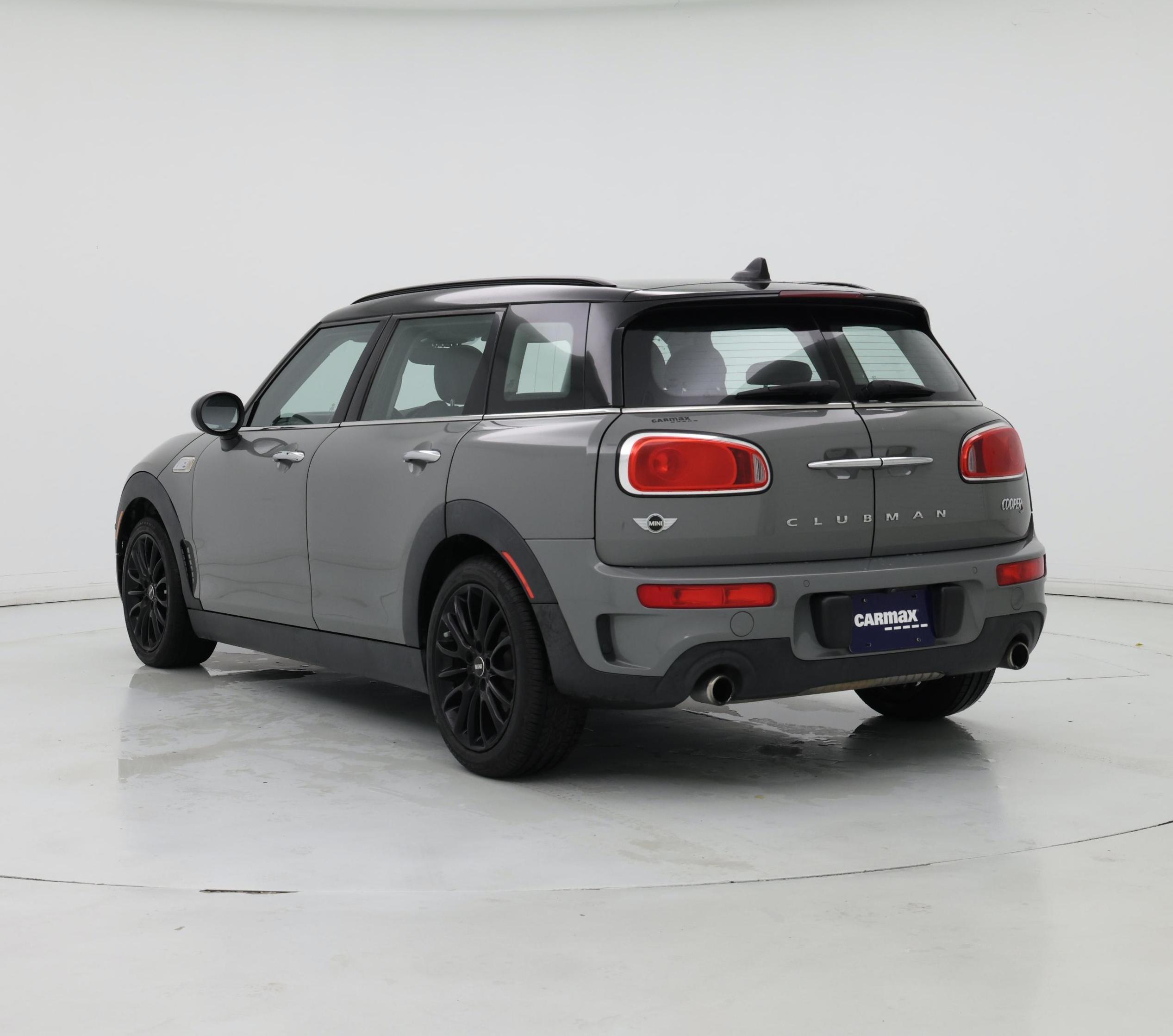 Thumbnail: 2018 MINI Cooper Clubman - 2