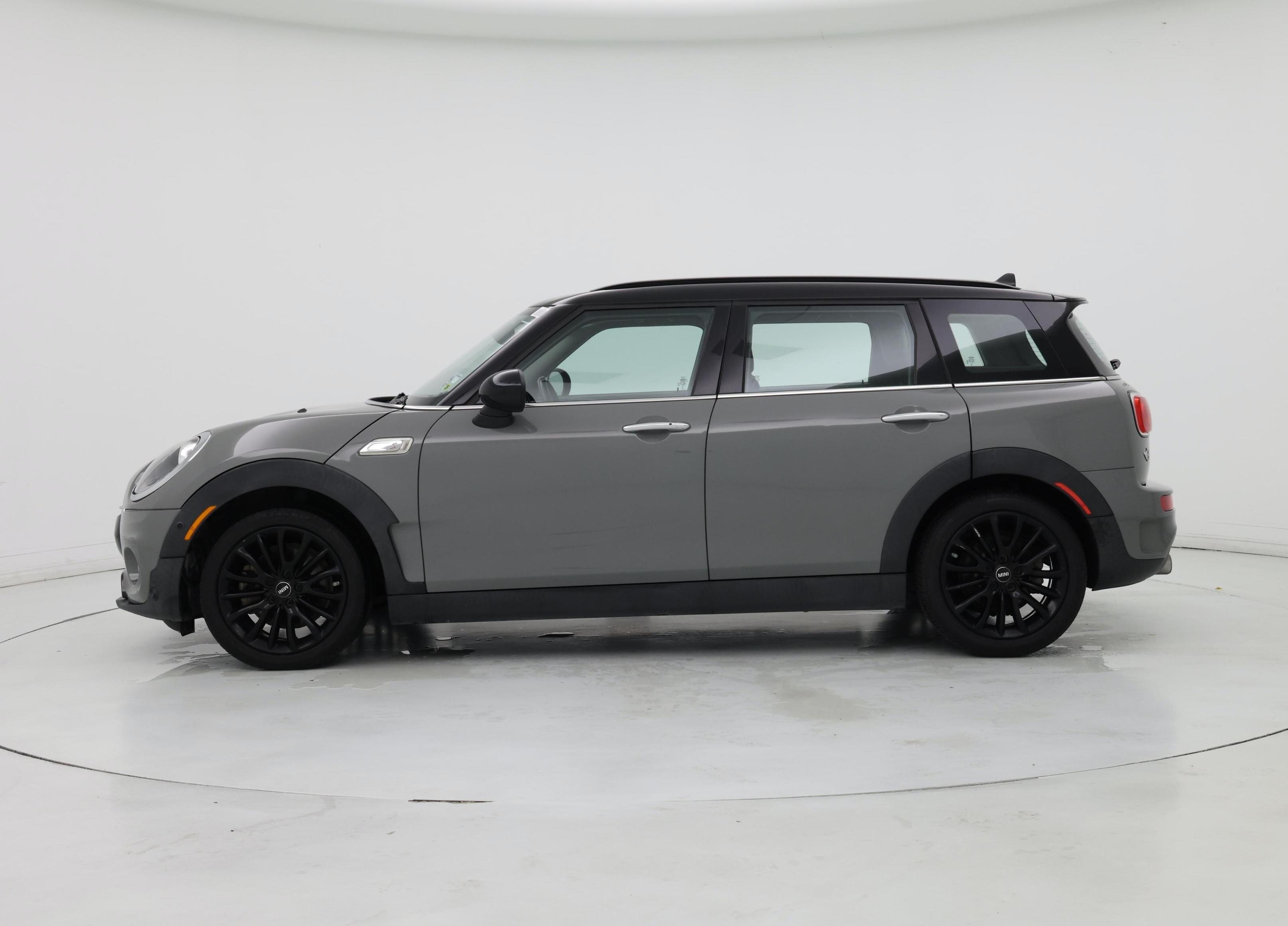 Thumbnail: 2018 MINI Cooper Clubman - 3