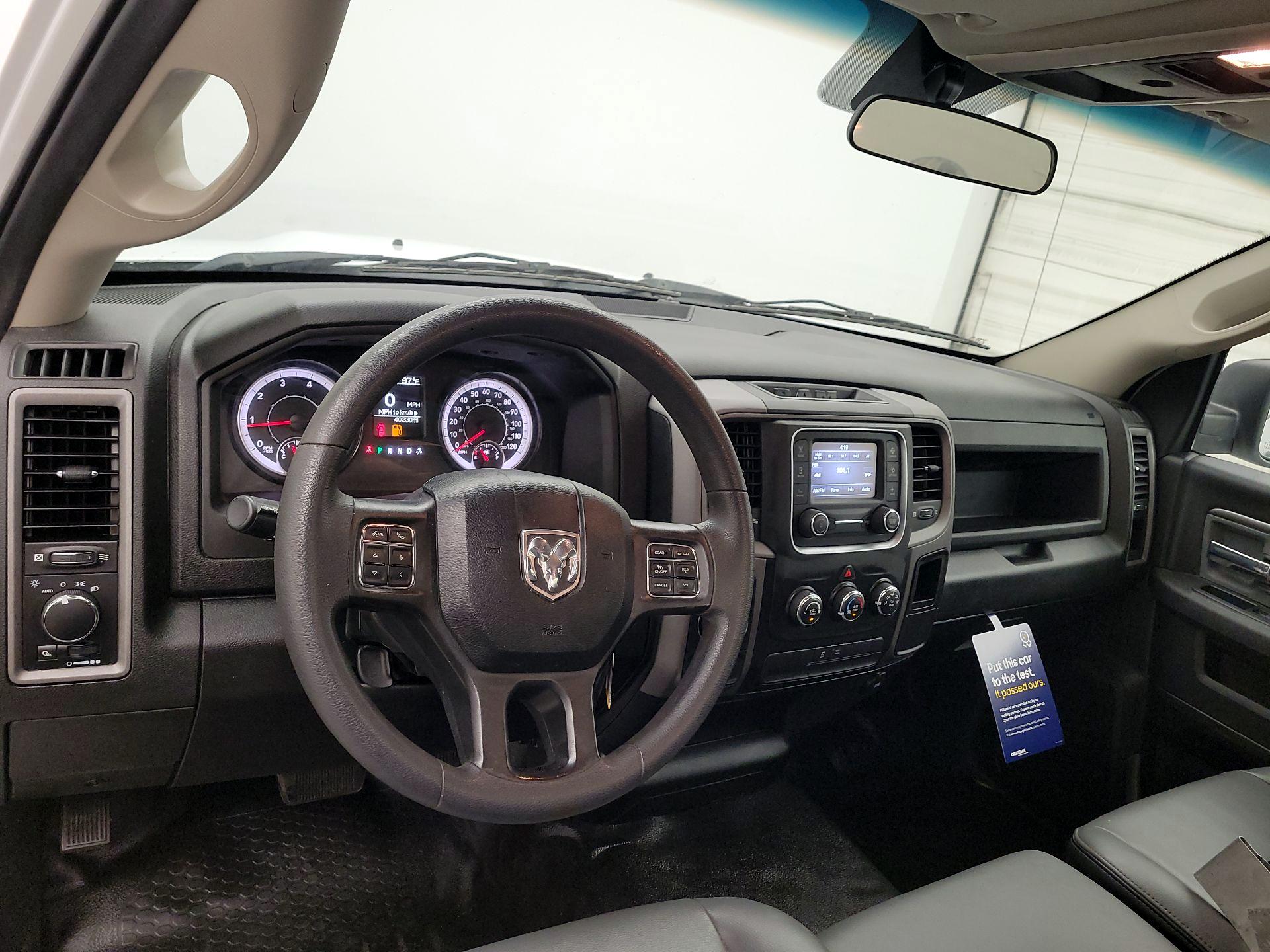 Thumbnail: 2021 RAM 1500 Classic - 9