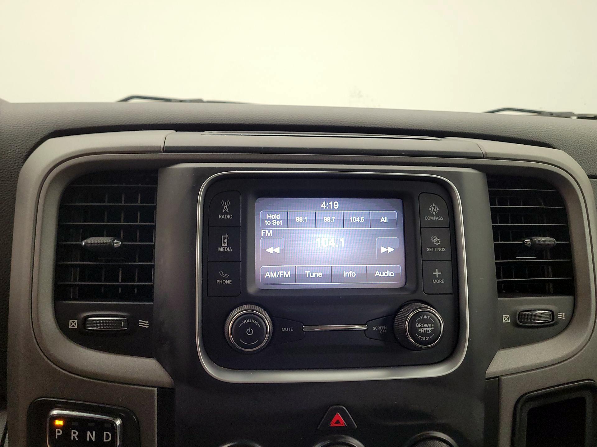 Thumbnail: 2021 RAM 1500 Classic - 15