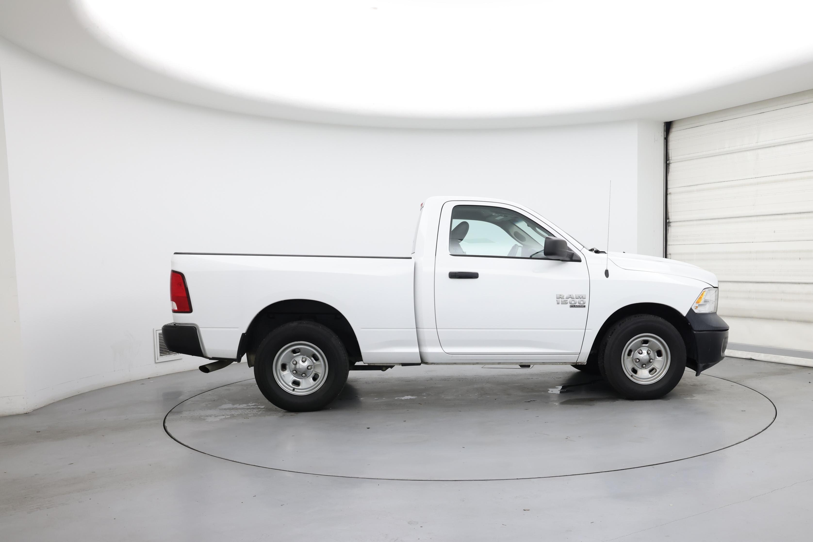 Thumbnail: 2021 RAM 1500 Classic - 7