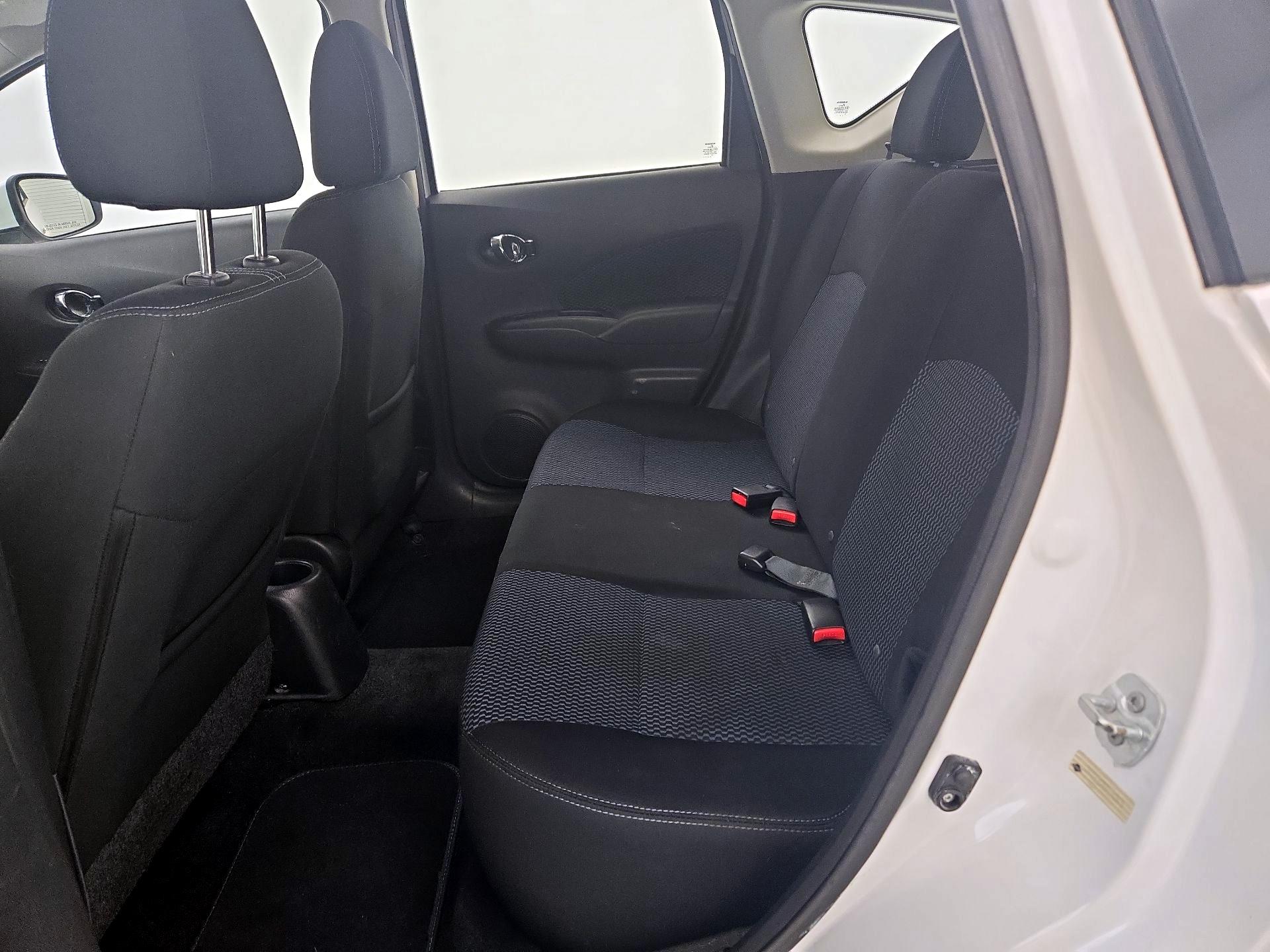 Thumbnail: 2015 Nissan Versa Note - 18
