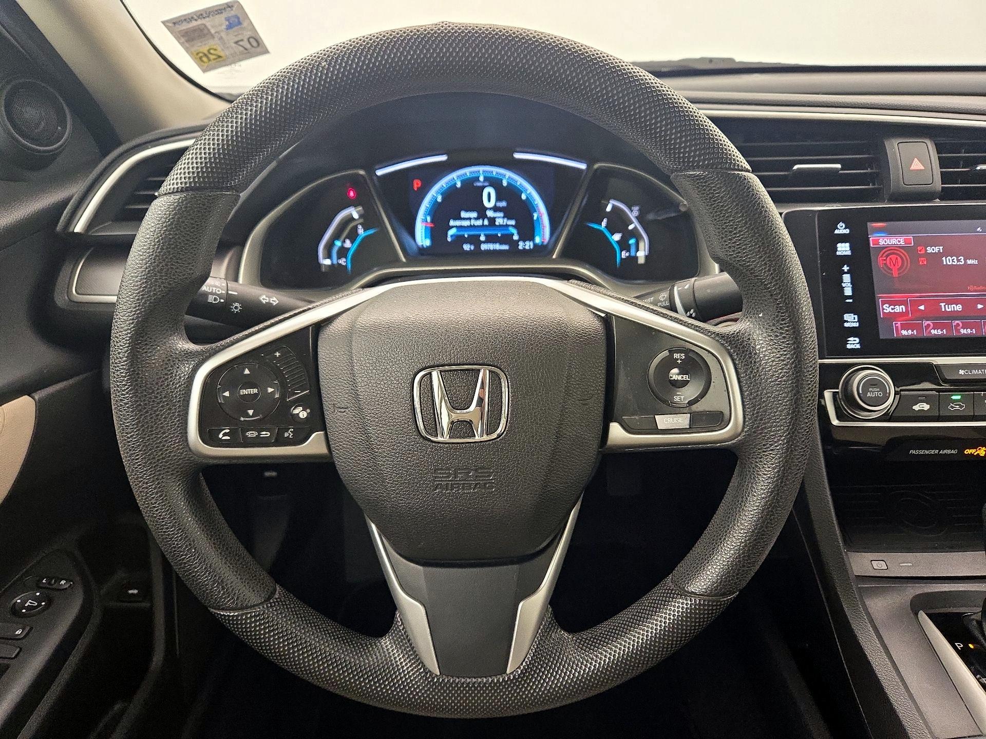 Thumbnail: 2017 Honda Civic - 10
