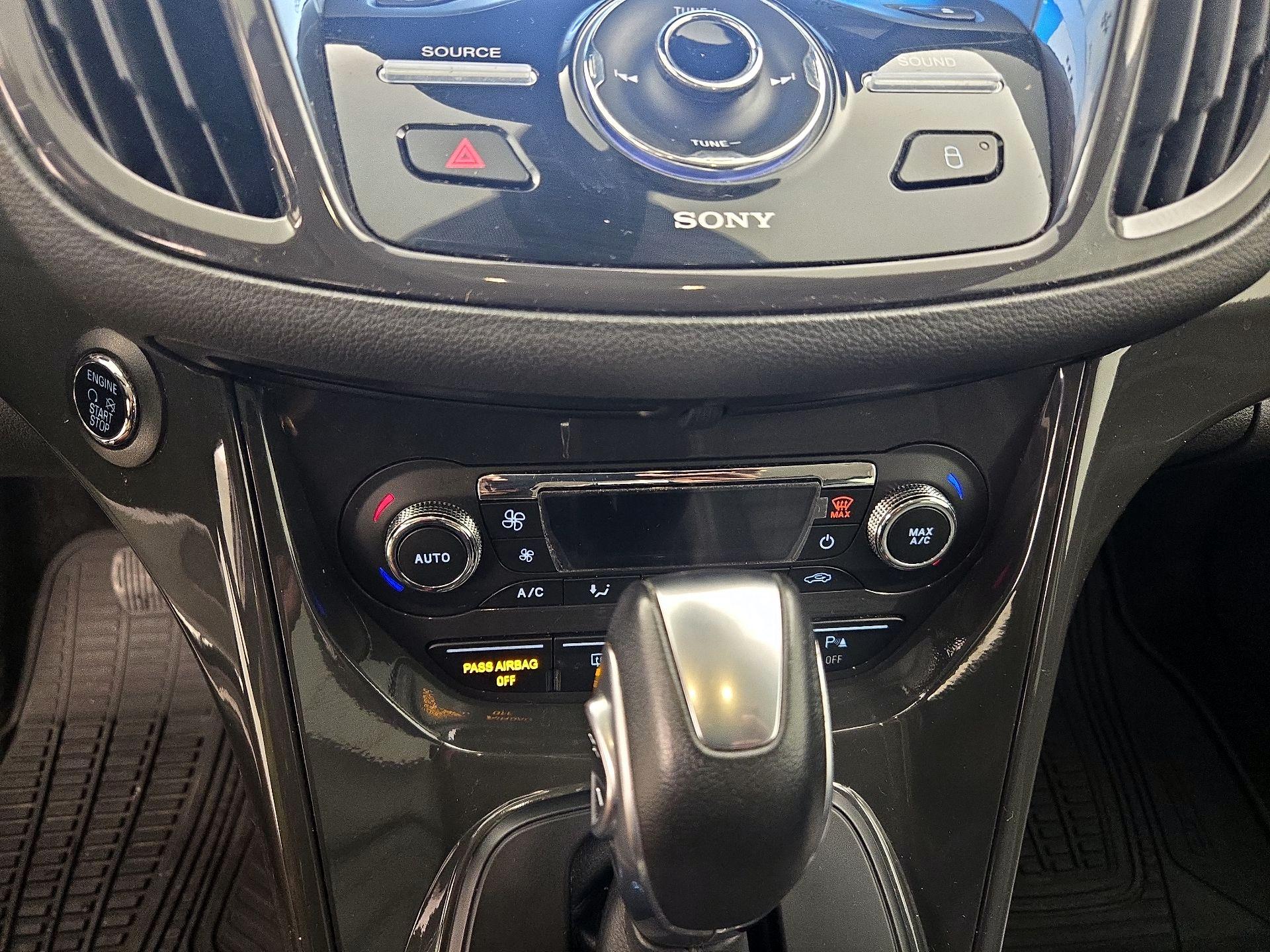 Thumbnail: 2016 Ford Escape - 16