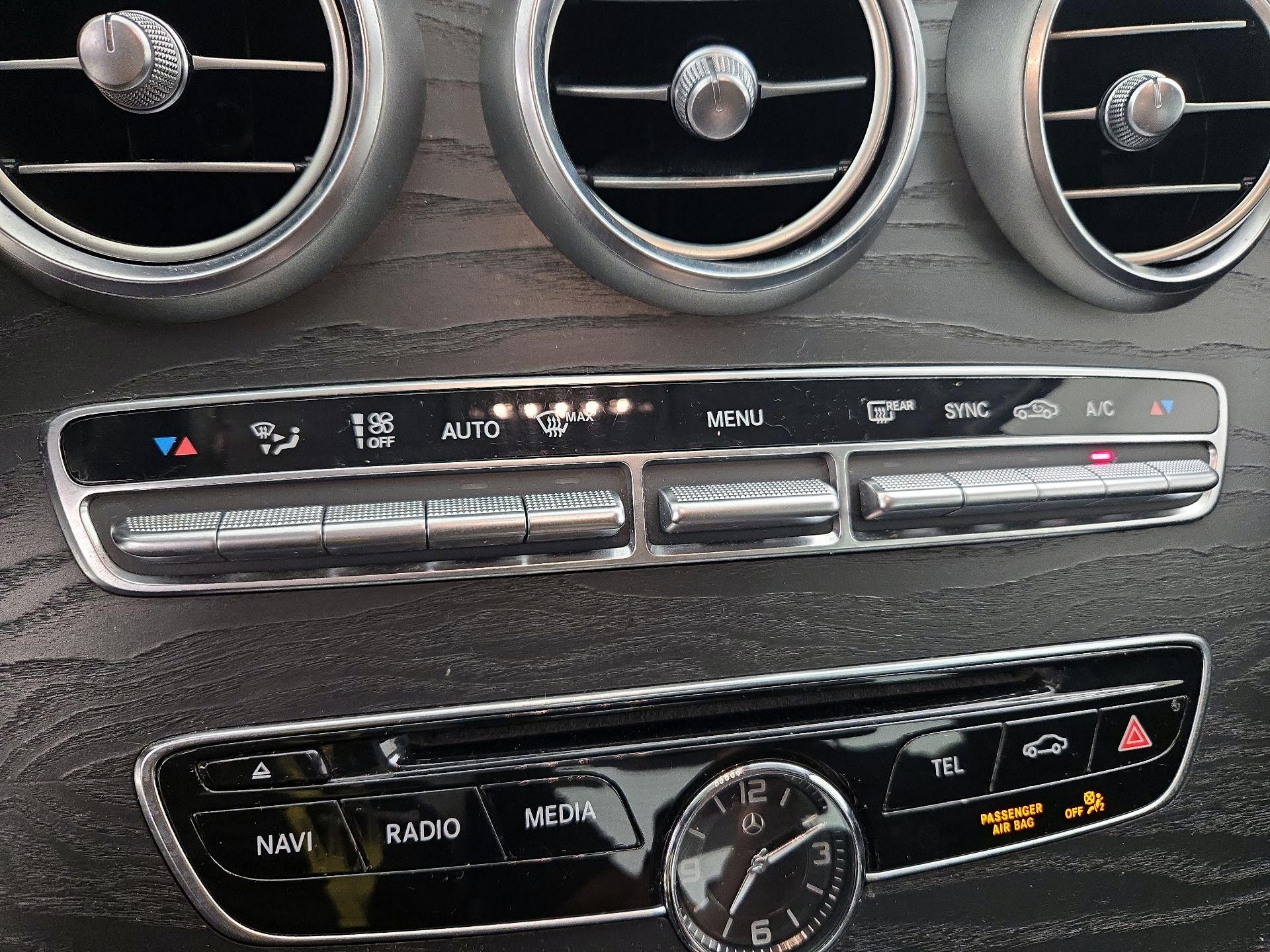 Thumbnail: 2016 Mercedes-Benz C-Class - 16