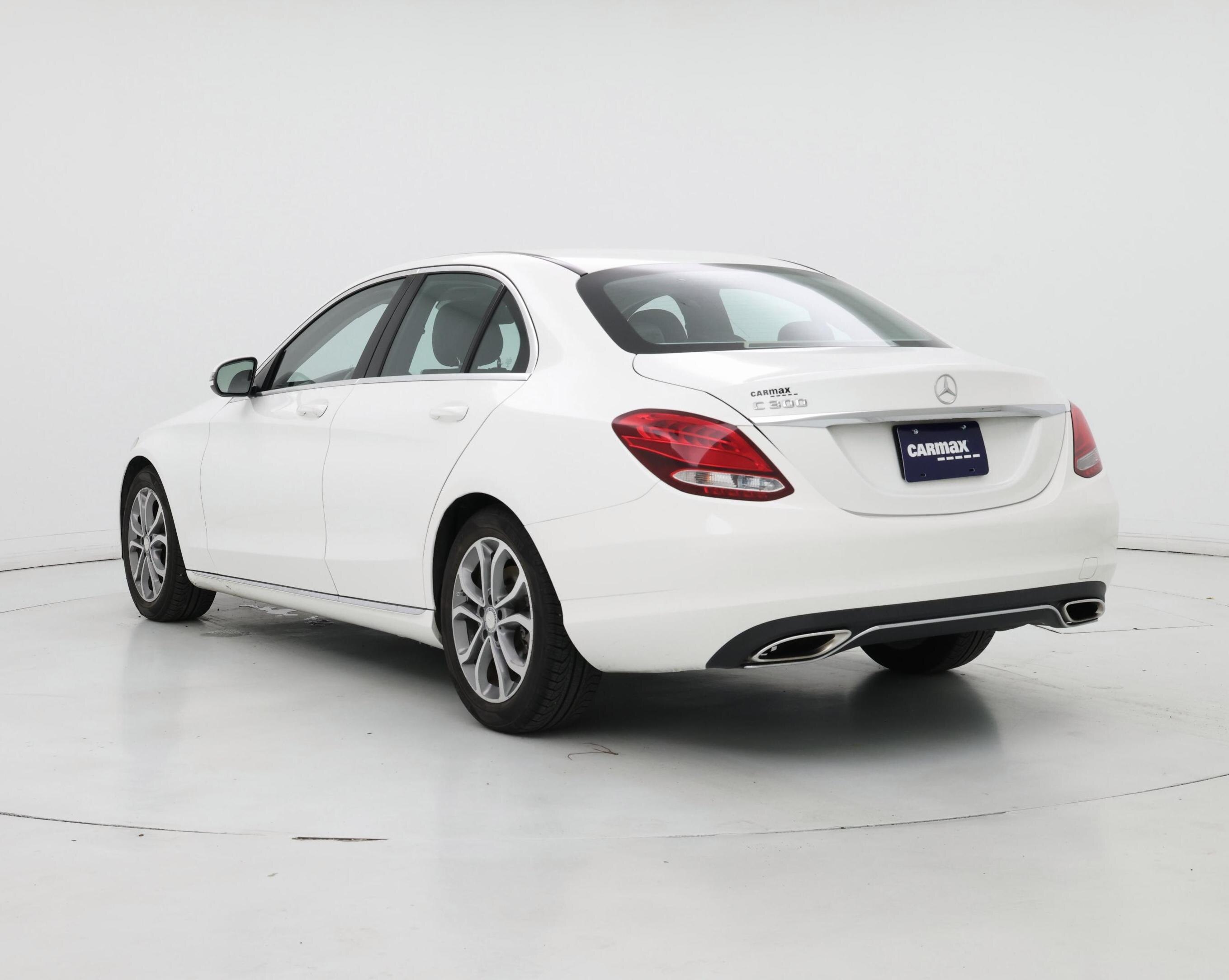 Thumbnail: 2016 Mercedes-Benz C-Class - 2