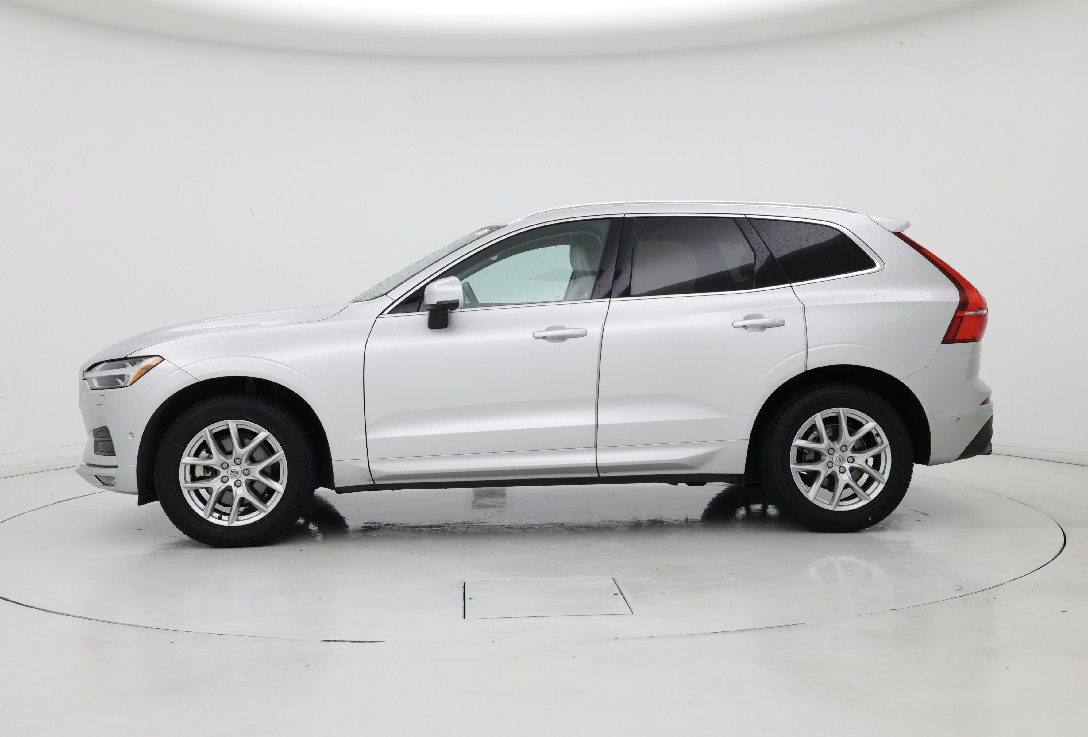 Thumbnail: 2019 Volvo XC60 - 3