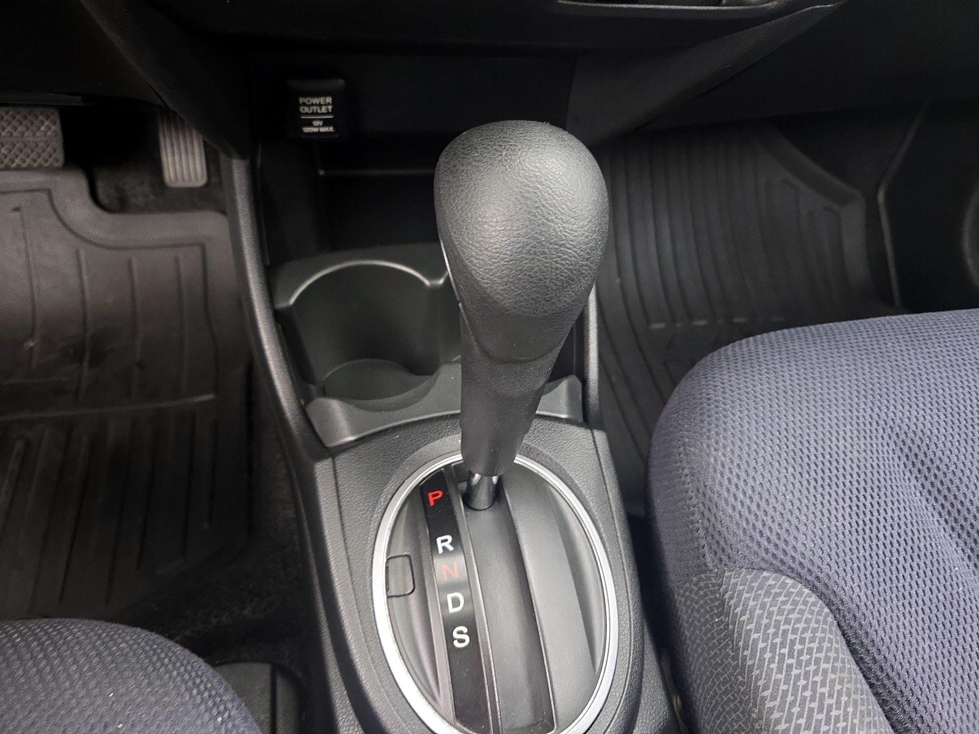Thumbnail: 2013 Honda Fit - 16