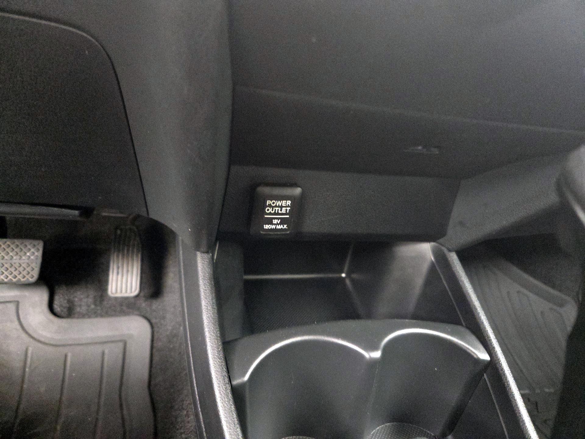 Thumbnail: 2013 Honda Fit - 17