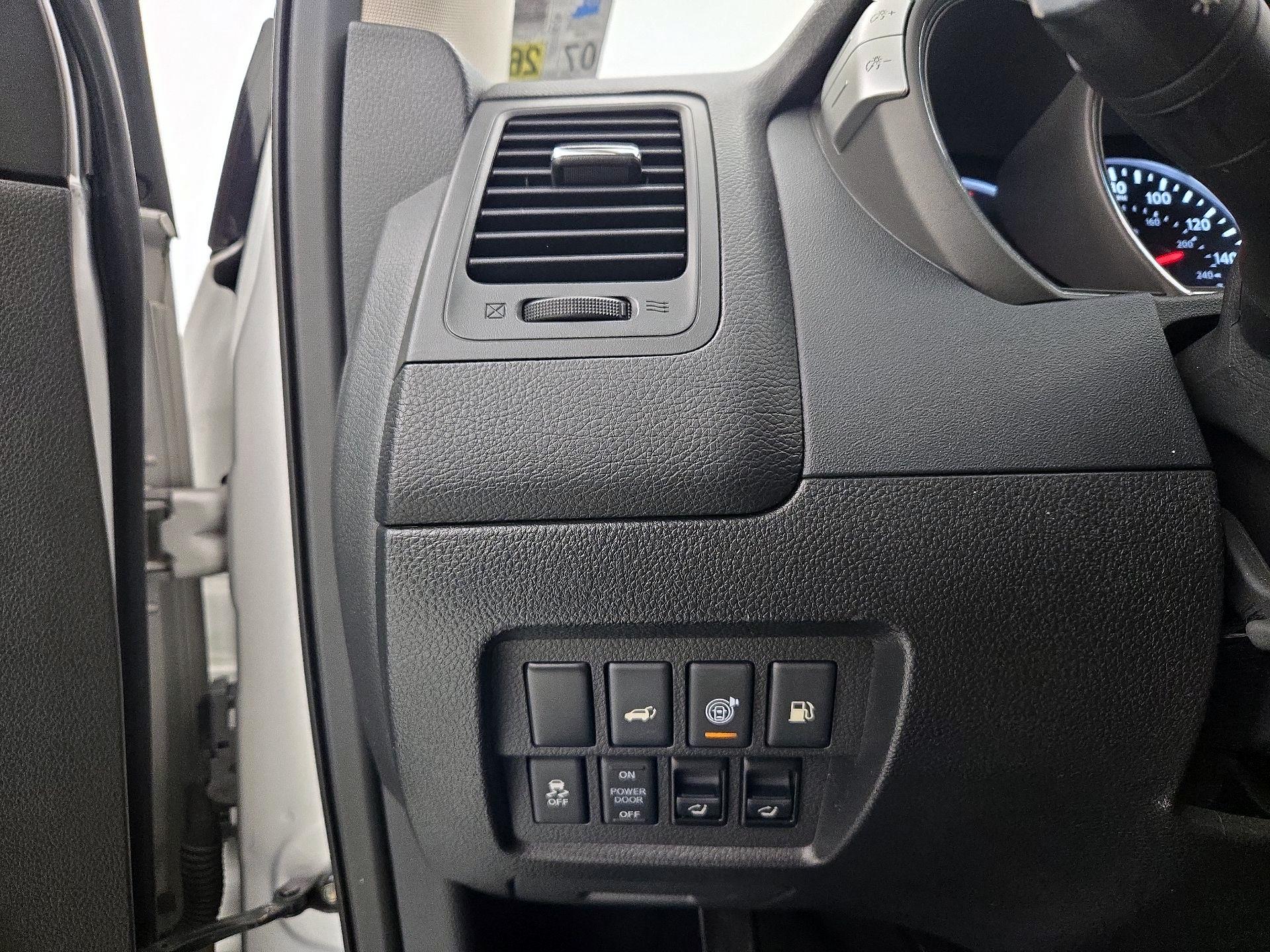 Thumbnail: 2014 Nissan Murano - 13