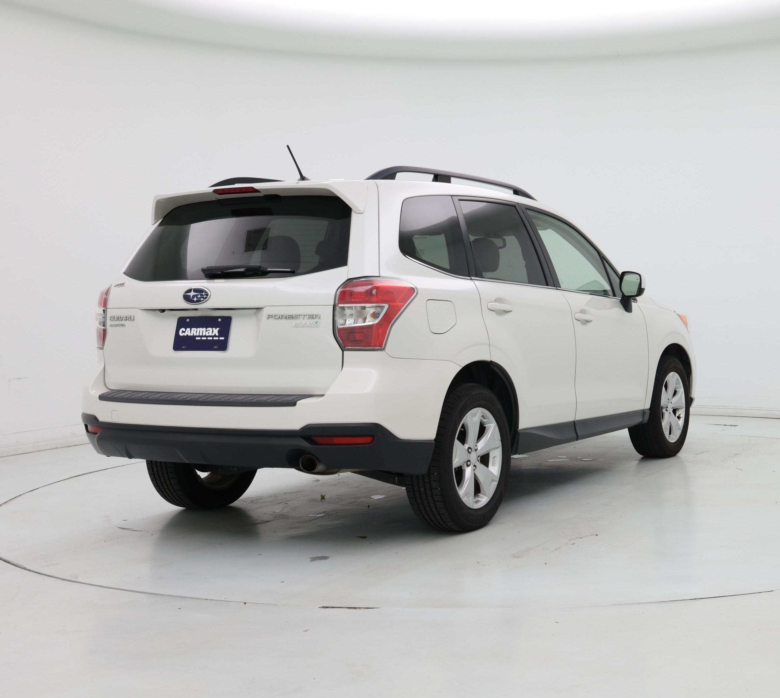 Thumbnail: 2015 Subaru Forester - 8
