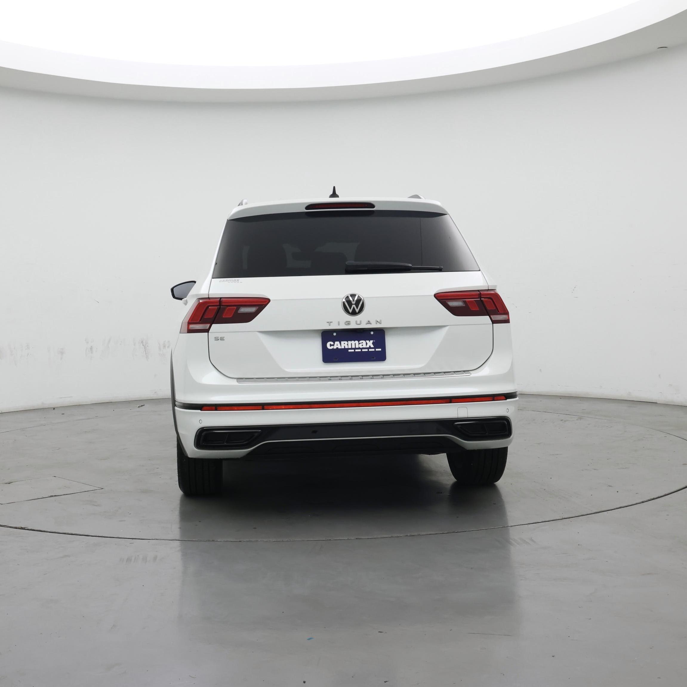 Thumbnail: 2022 Volkswagen Tiguan - 6