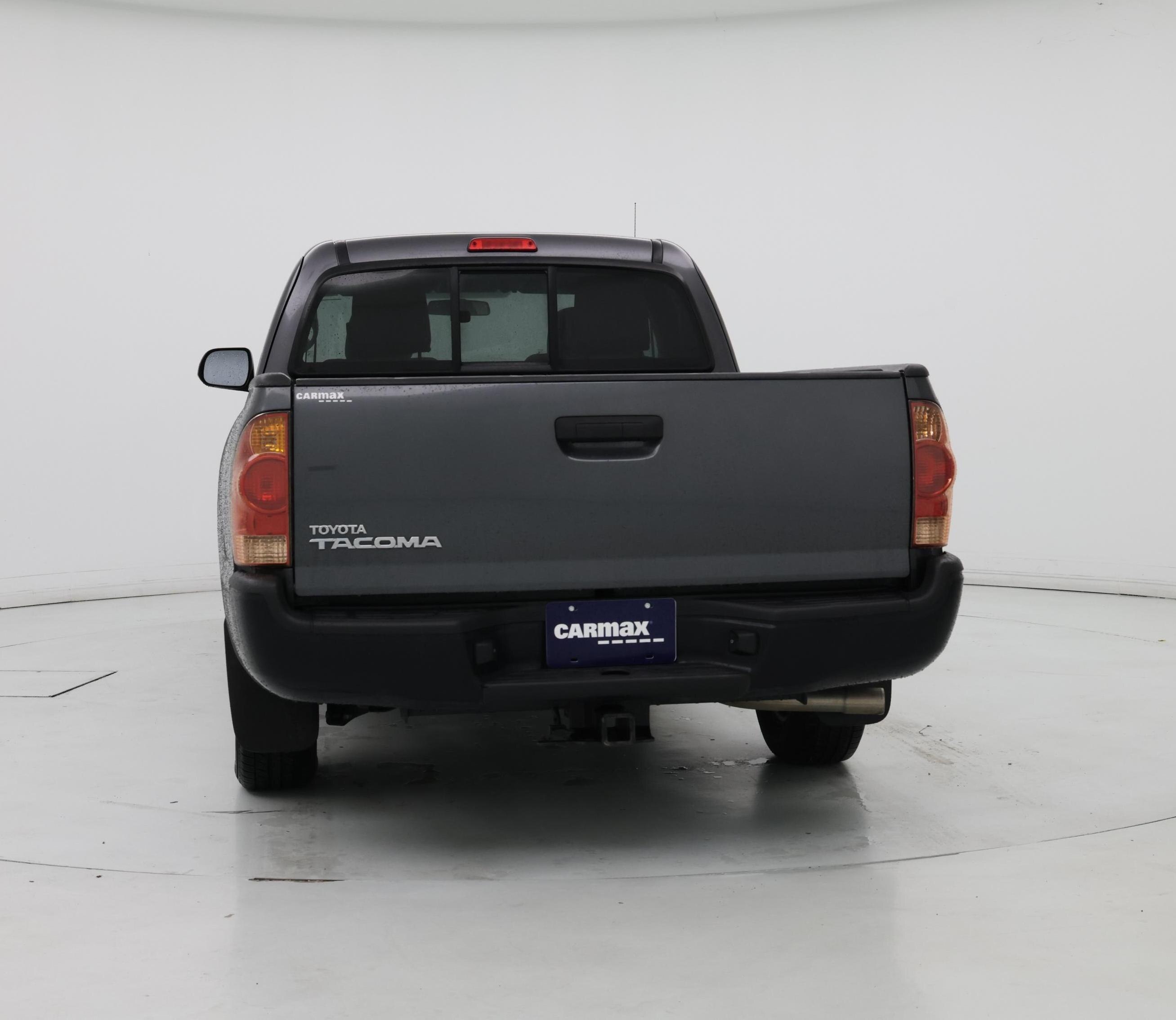 Thumbnail: 2015 Toyota Tacoma - 6