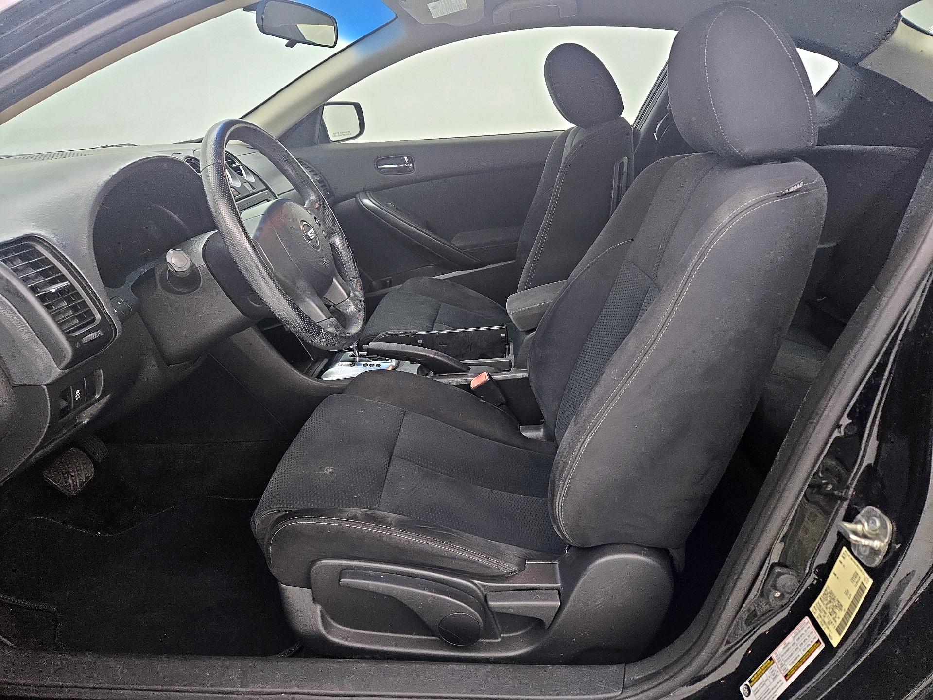 Thumbnail: 2013 Nissan Altima - 11