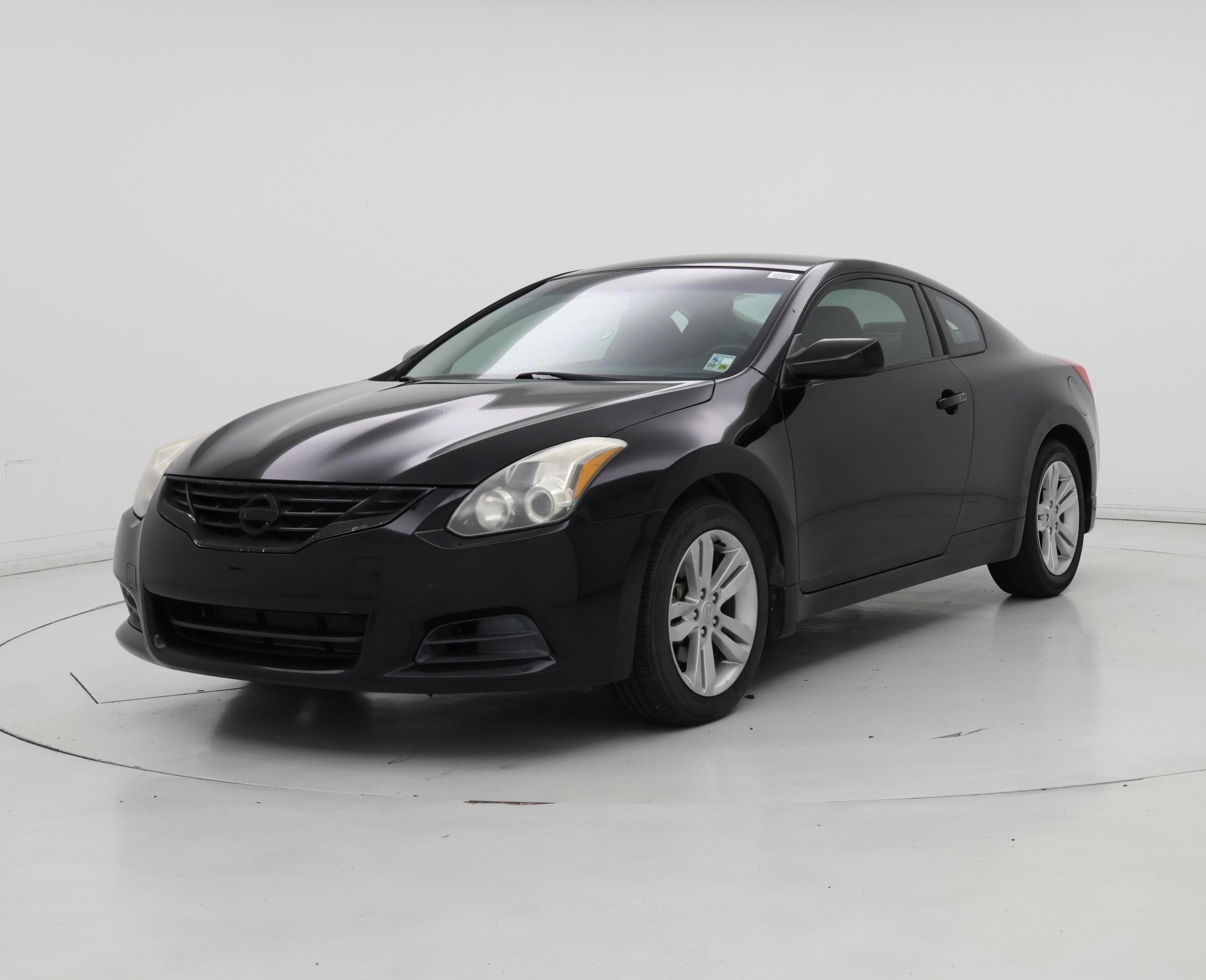 Thumbnail: 2013 Nissan Altima - 4