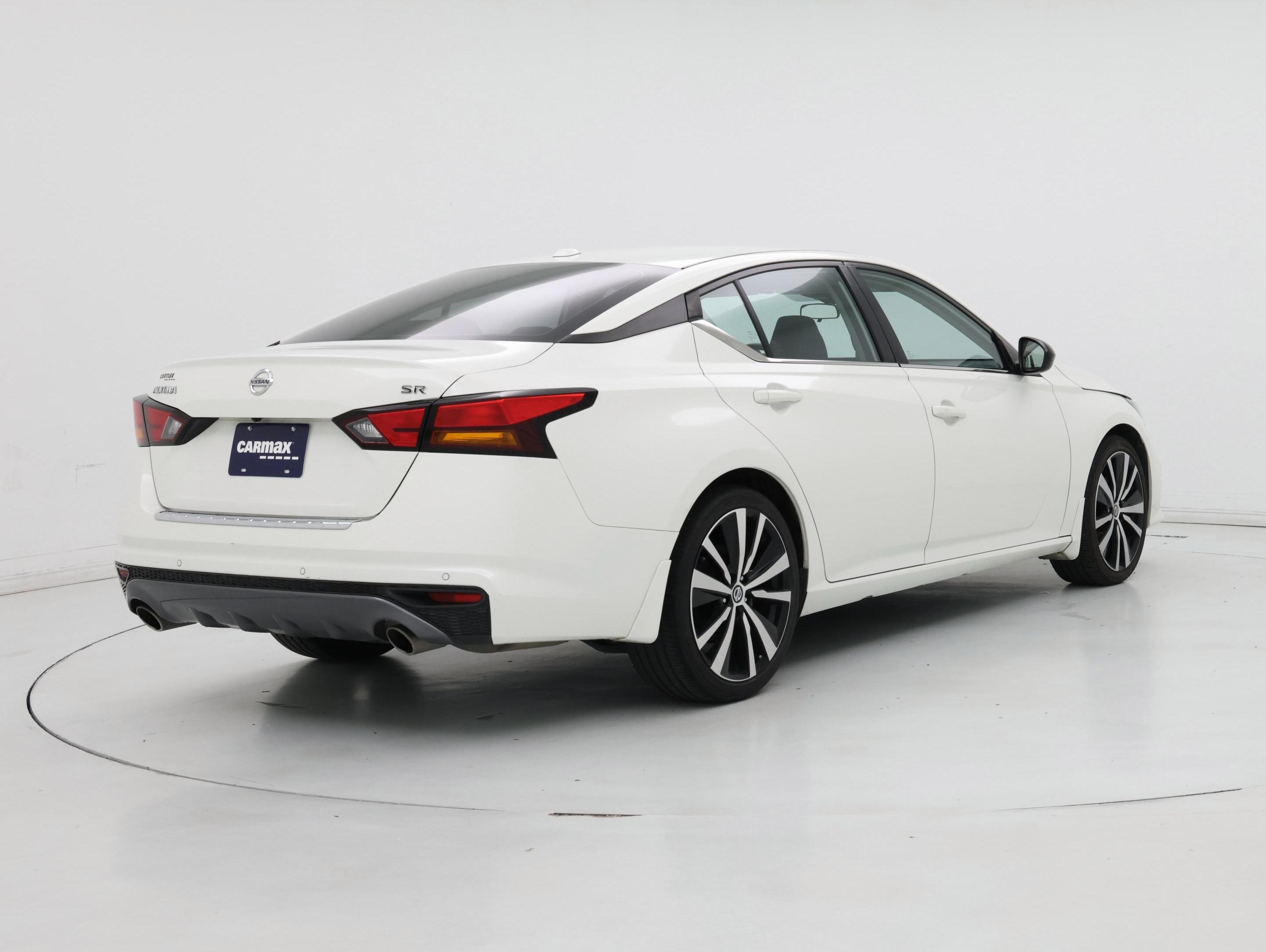Thumbnail: 2022 Nissan Altima - 8