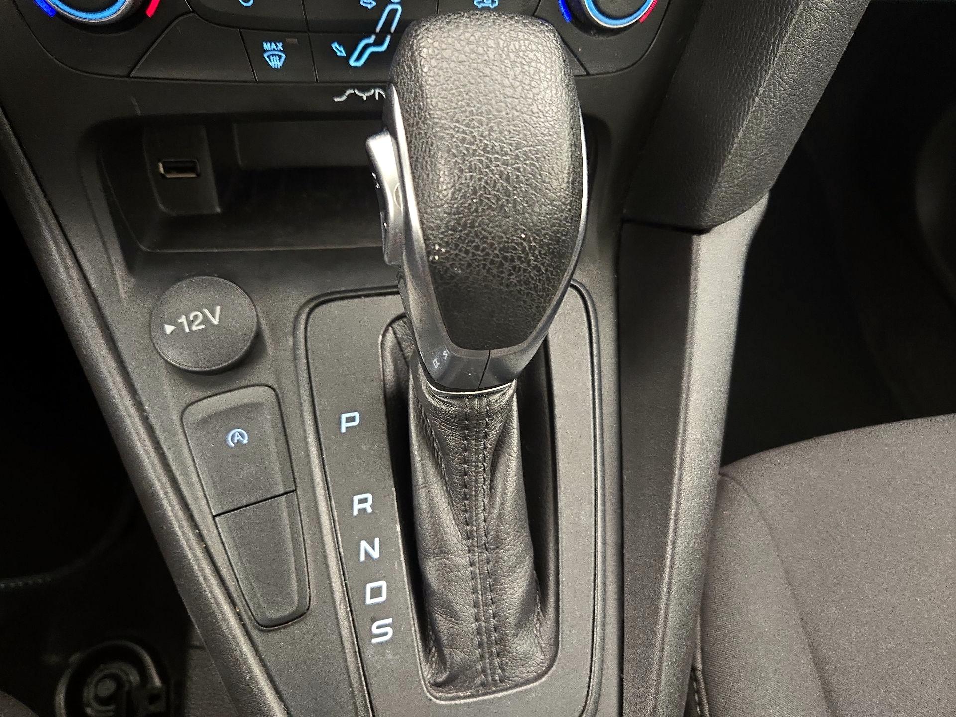 Thumbnail: 2018 Ford Focus - 17