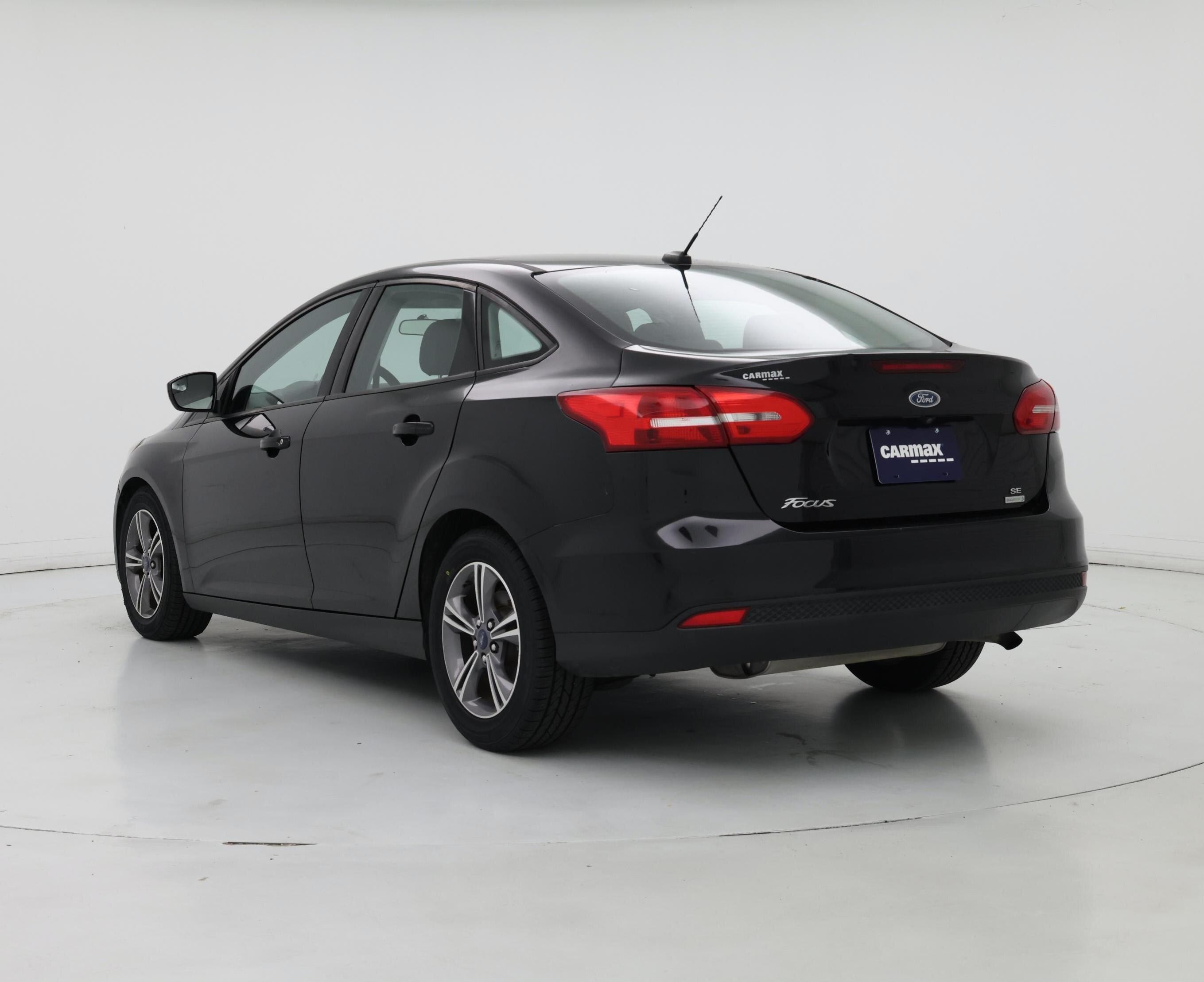 Thumbnail: 2018 Ford Focus - 2