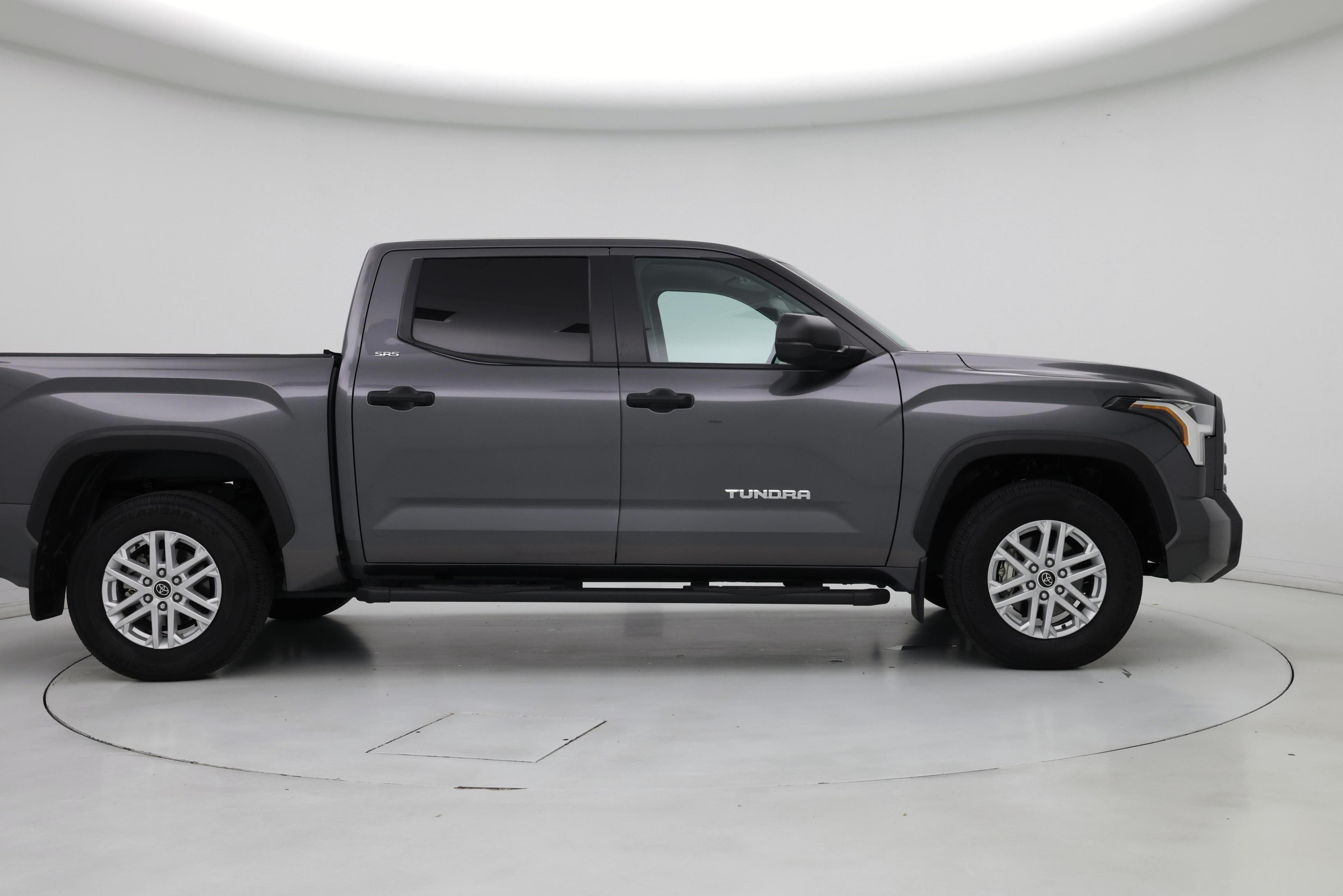 Thumbnail: 2024 Toyota Tundra - 7