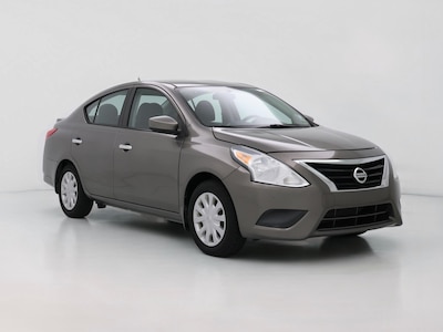 Gray 2015 Nissan Versa SV