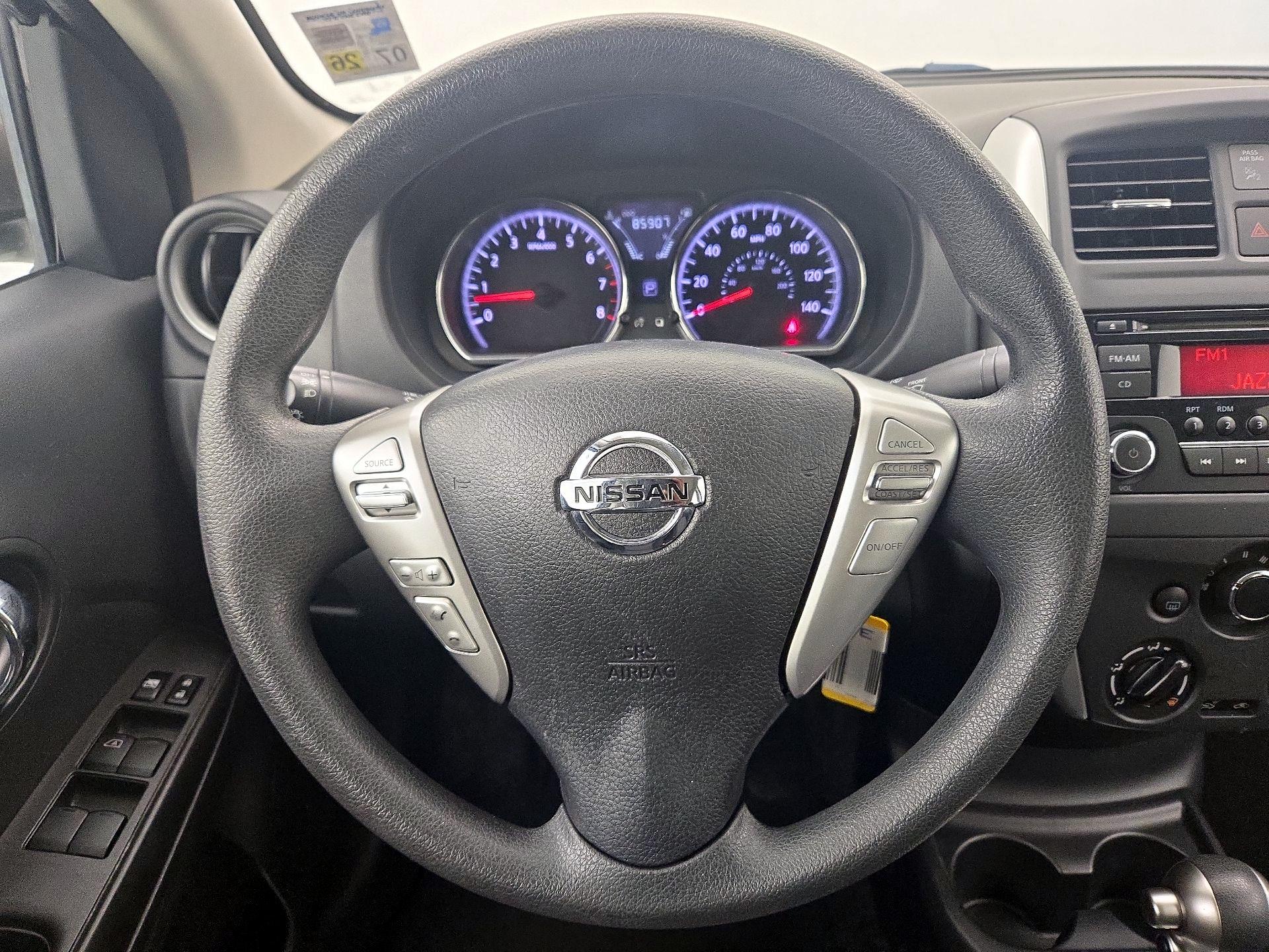 Thumbnail: 2015 Nissan Versa - 10