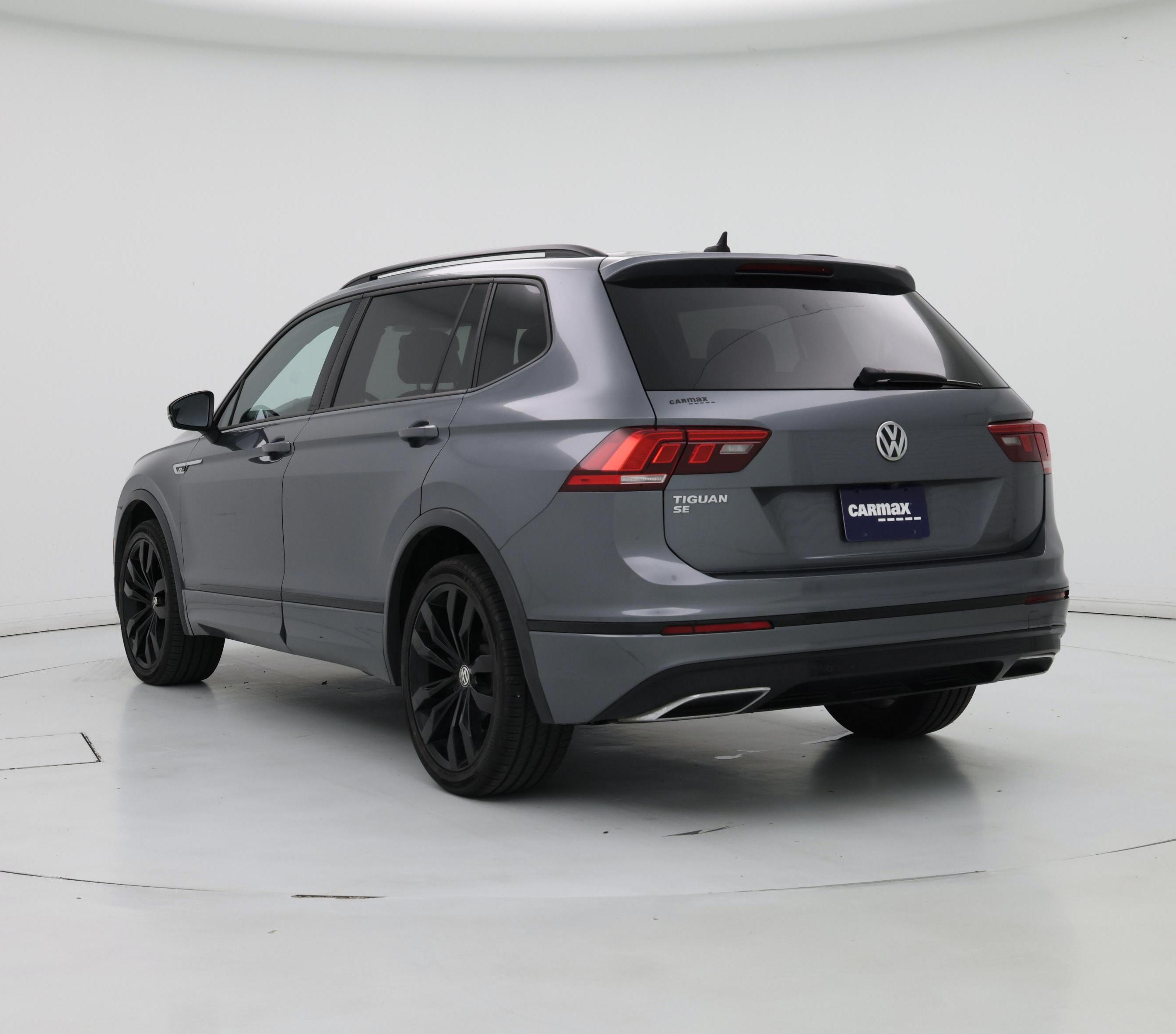 Thumbnail: 2021 Volkswagen Tiguan - 2