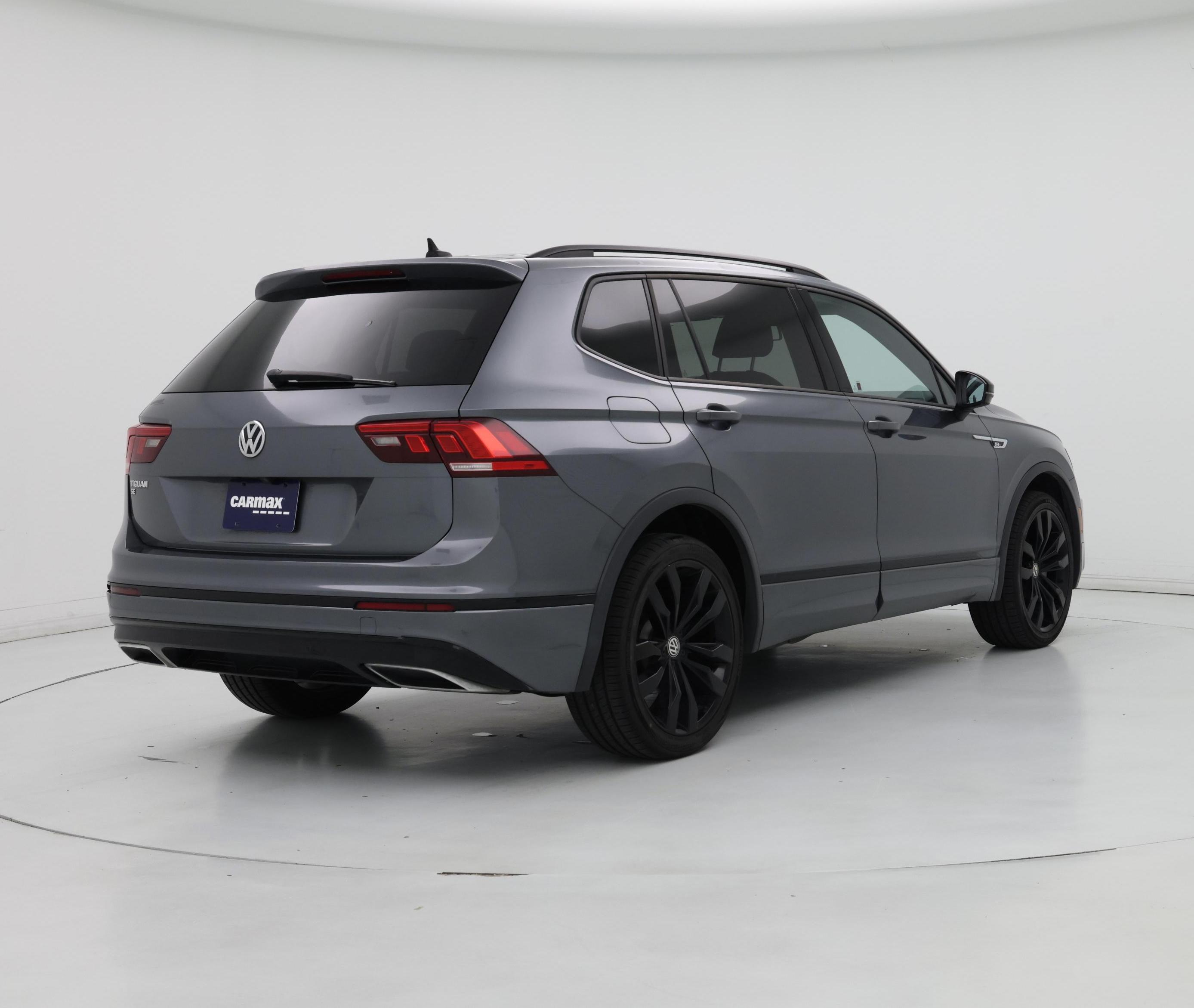 Thumbnail: 2021 Volkswagen Tiguan - 8