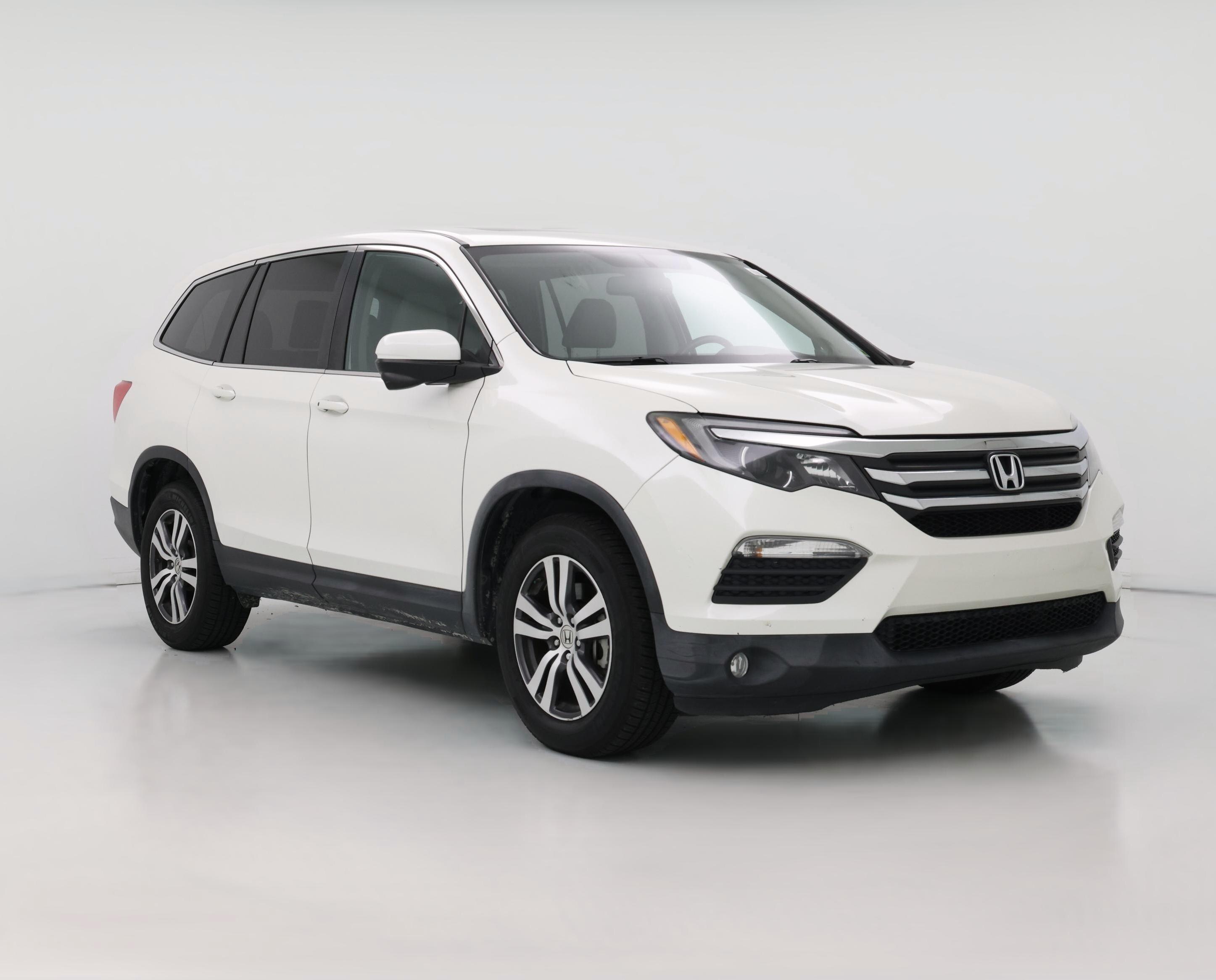 Thumbnail: 2017 Honda Pilot - 1