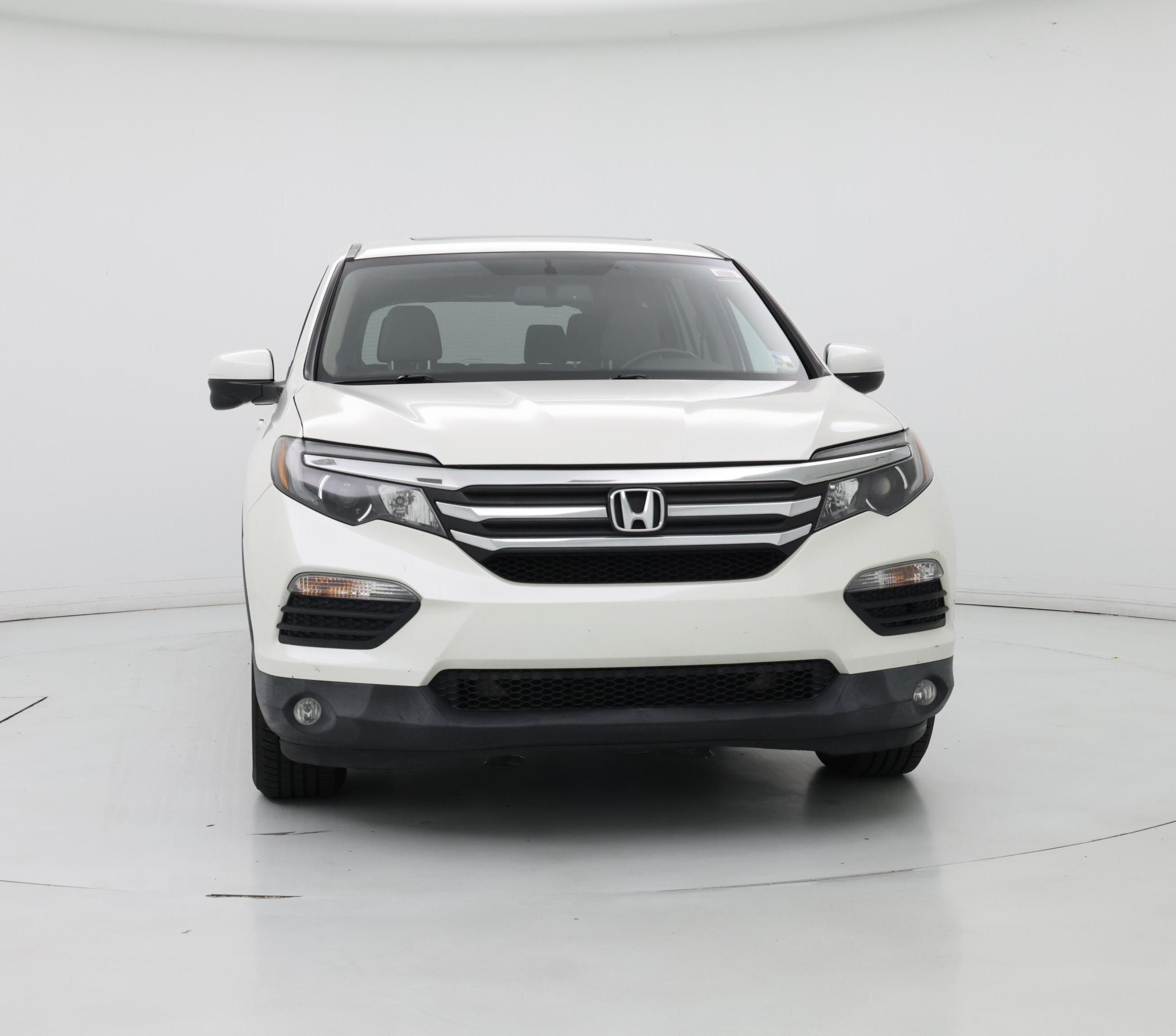 Thumbnail: 2017 Honda Pilot - 5
